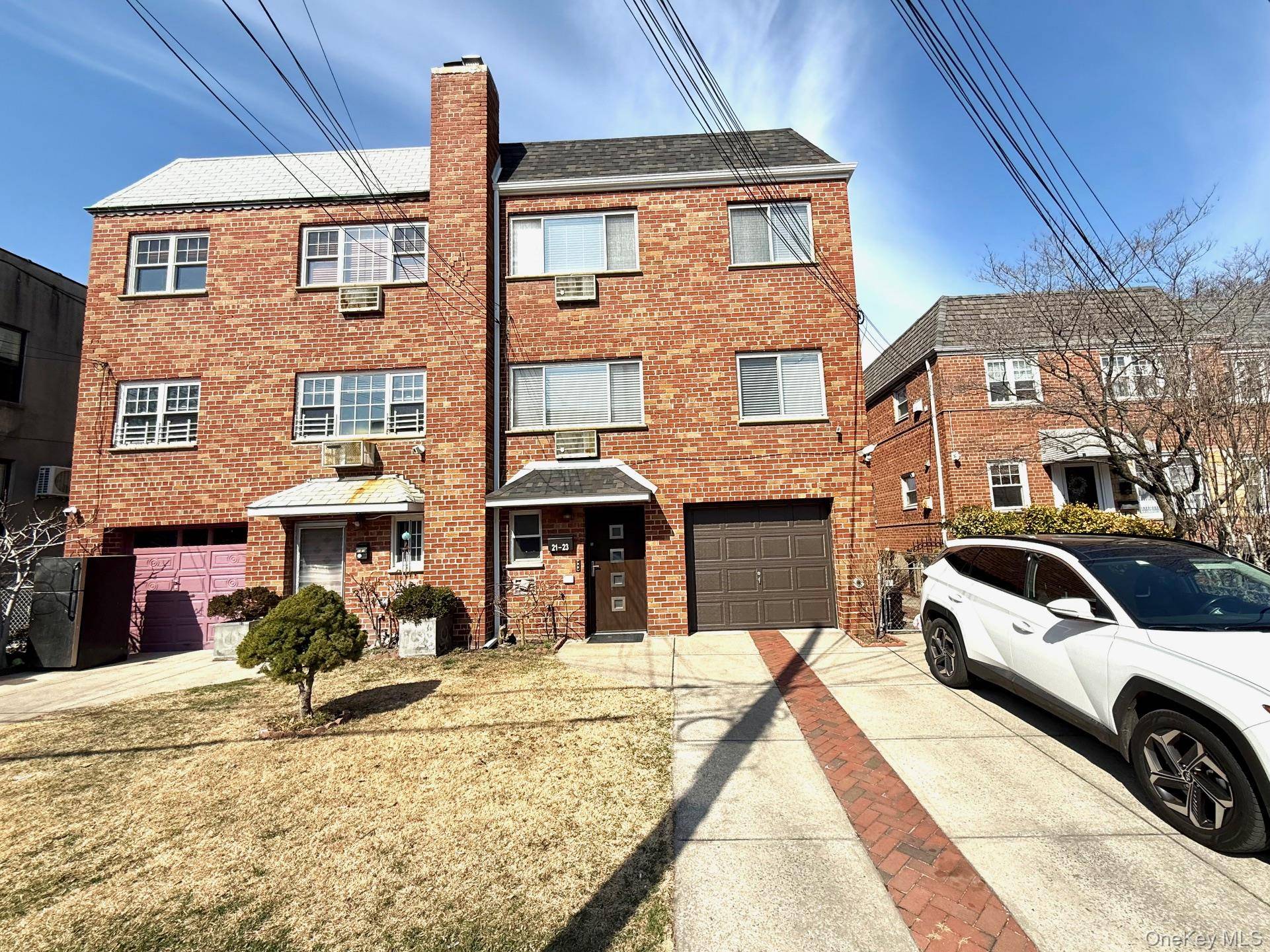 2123 Amory CT, Ridgewood, NY 11385