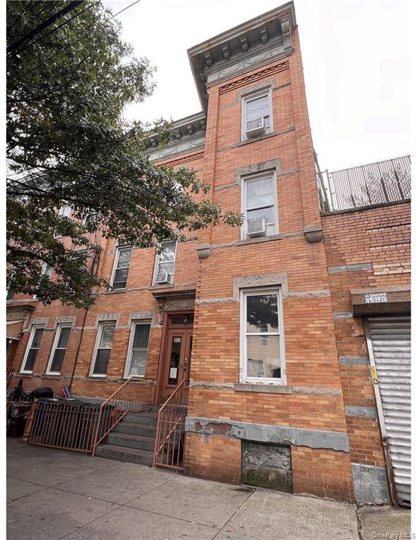 862 Woodward AVE, Ridgewood, NY 11385