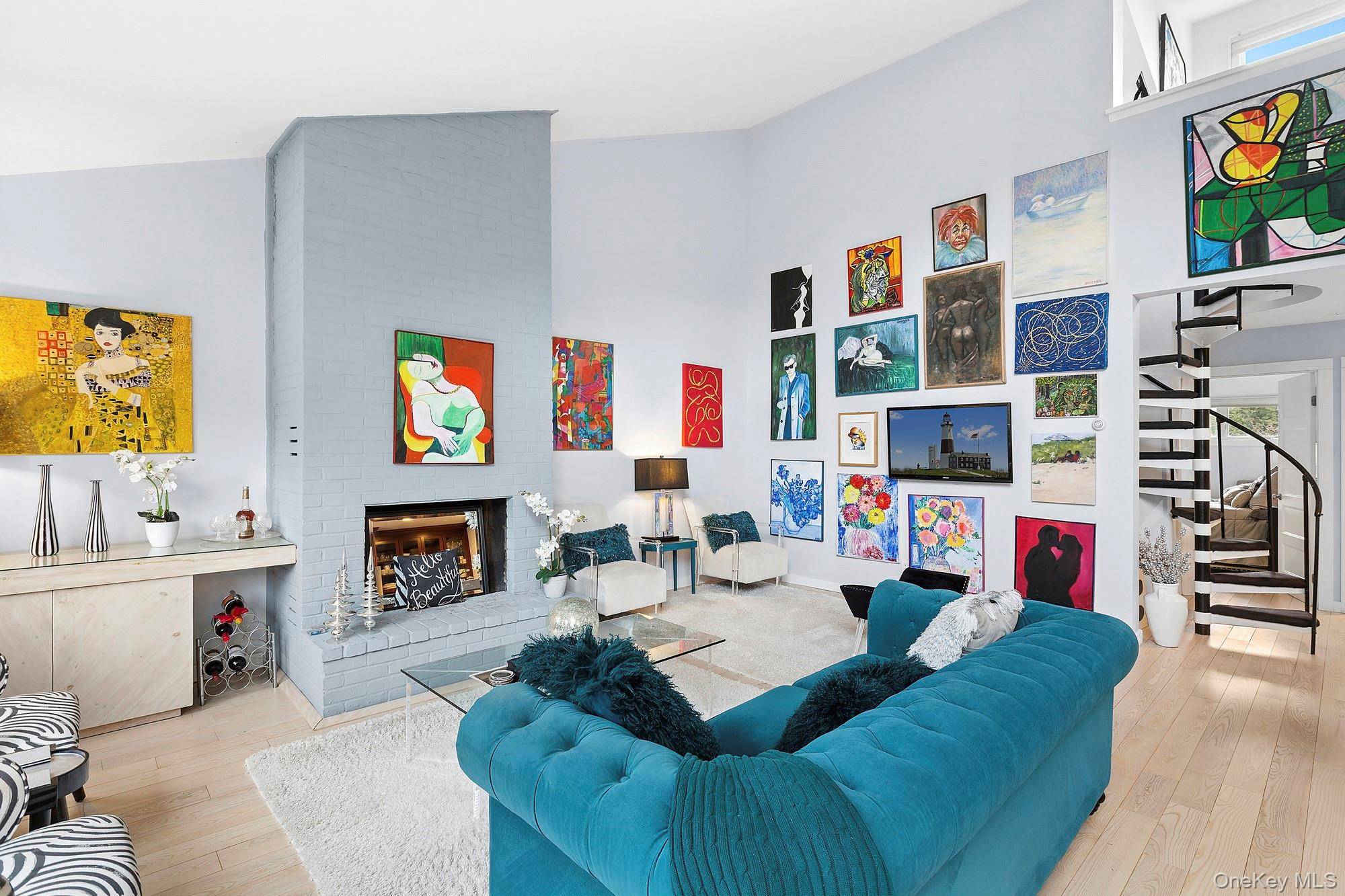 514 Pantigo RD #22, East Hampton, NY 11937