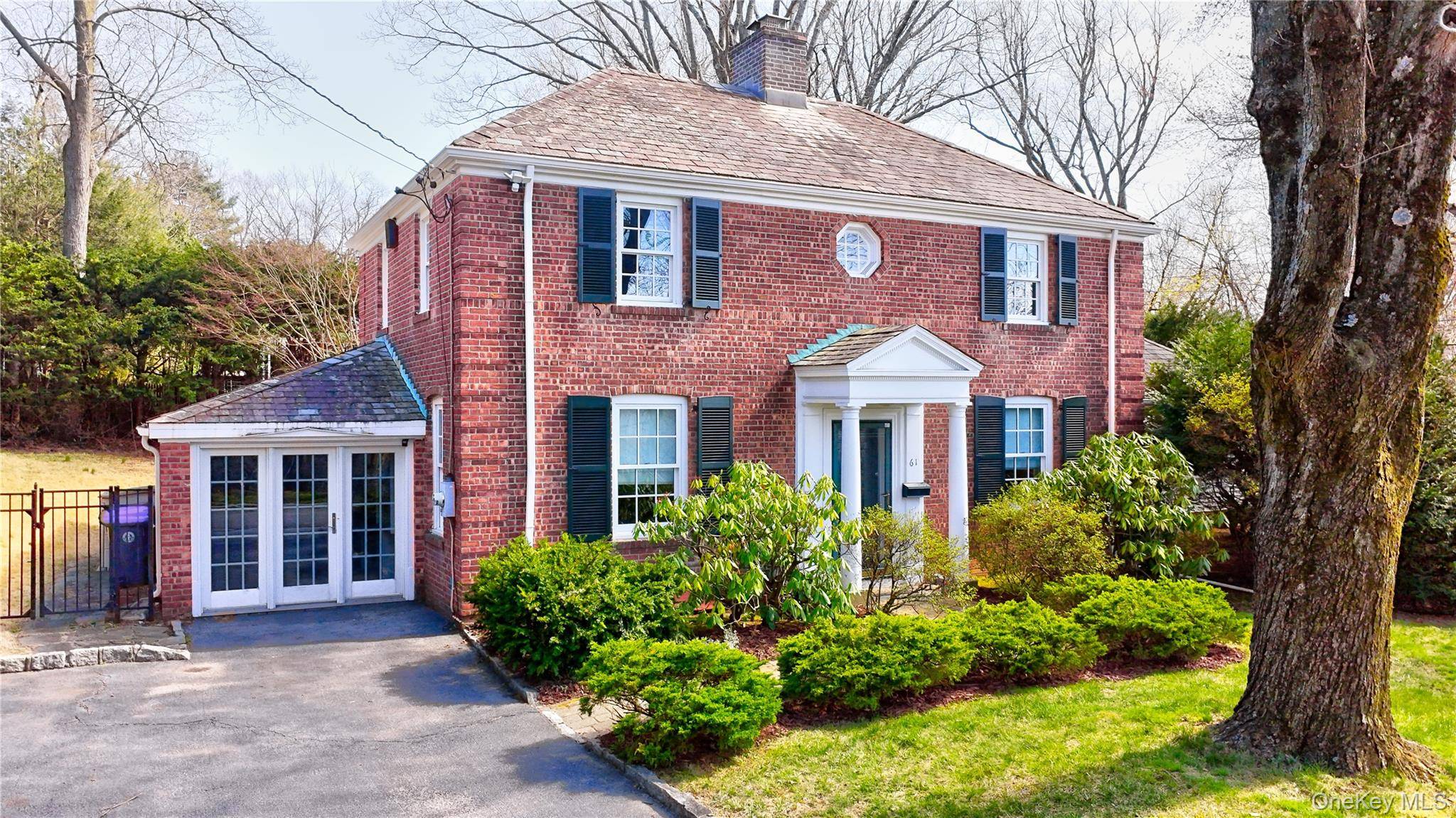 61 Kathwood RD, White Plains, NY 10607