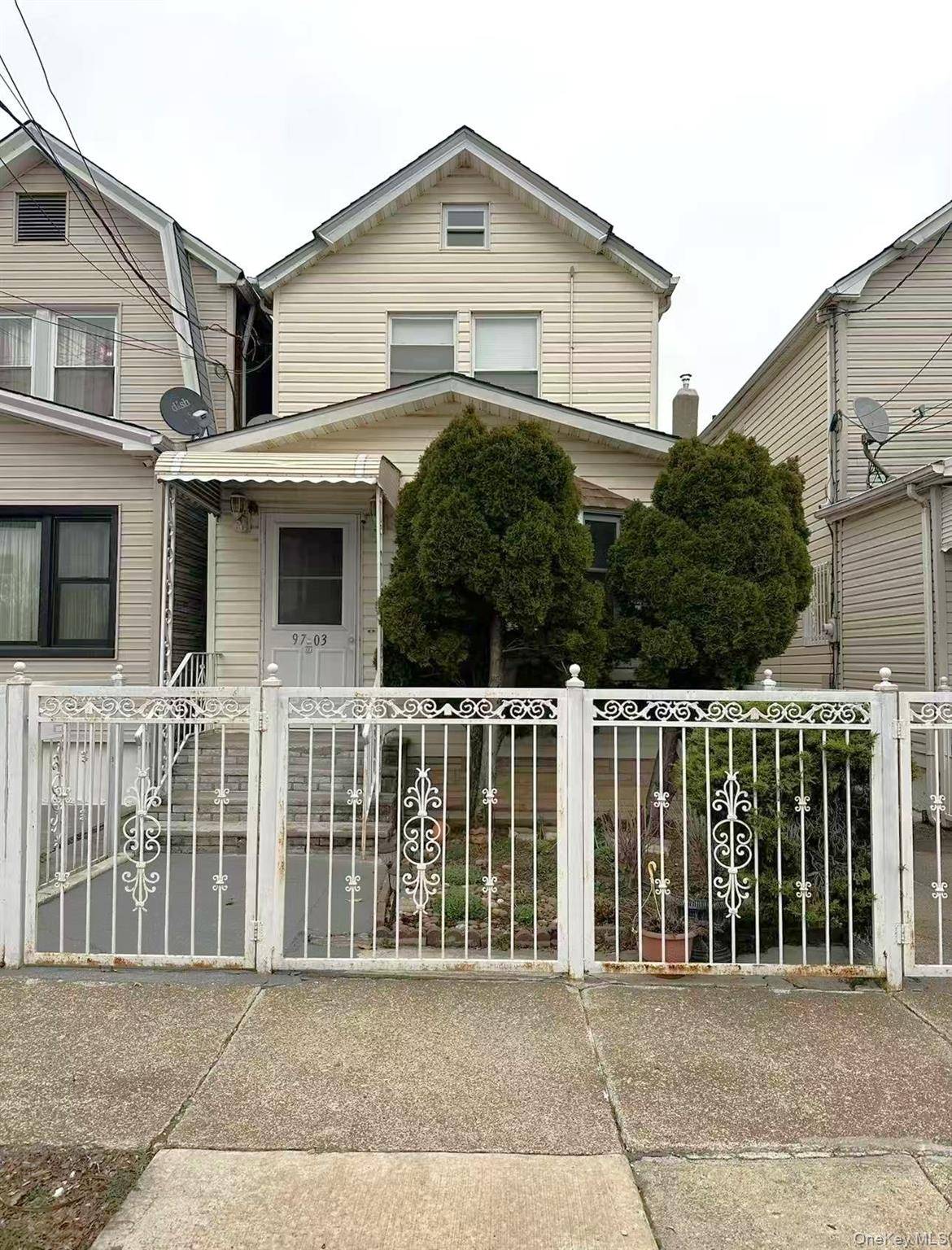 9703 105th ST, Ozone Park, NY 11416