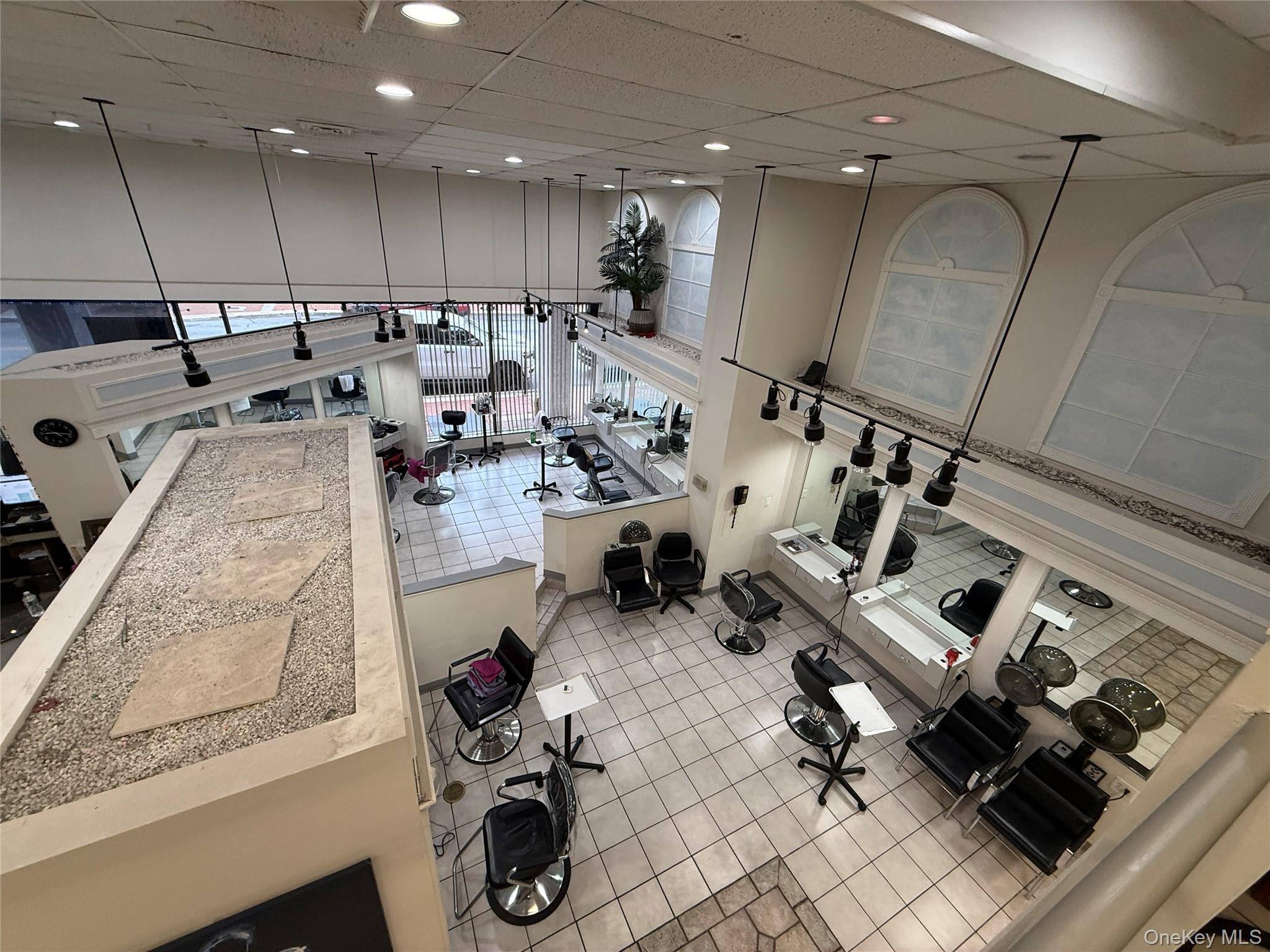 1 School ST #104, Glen Cove, NY 11542
