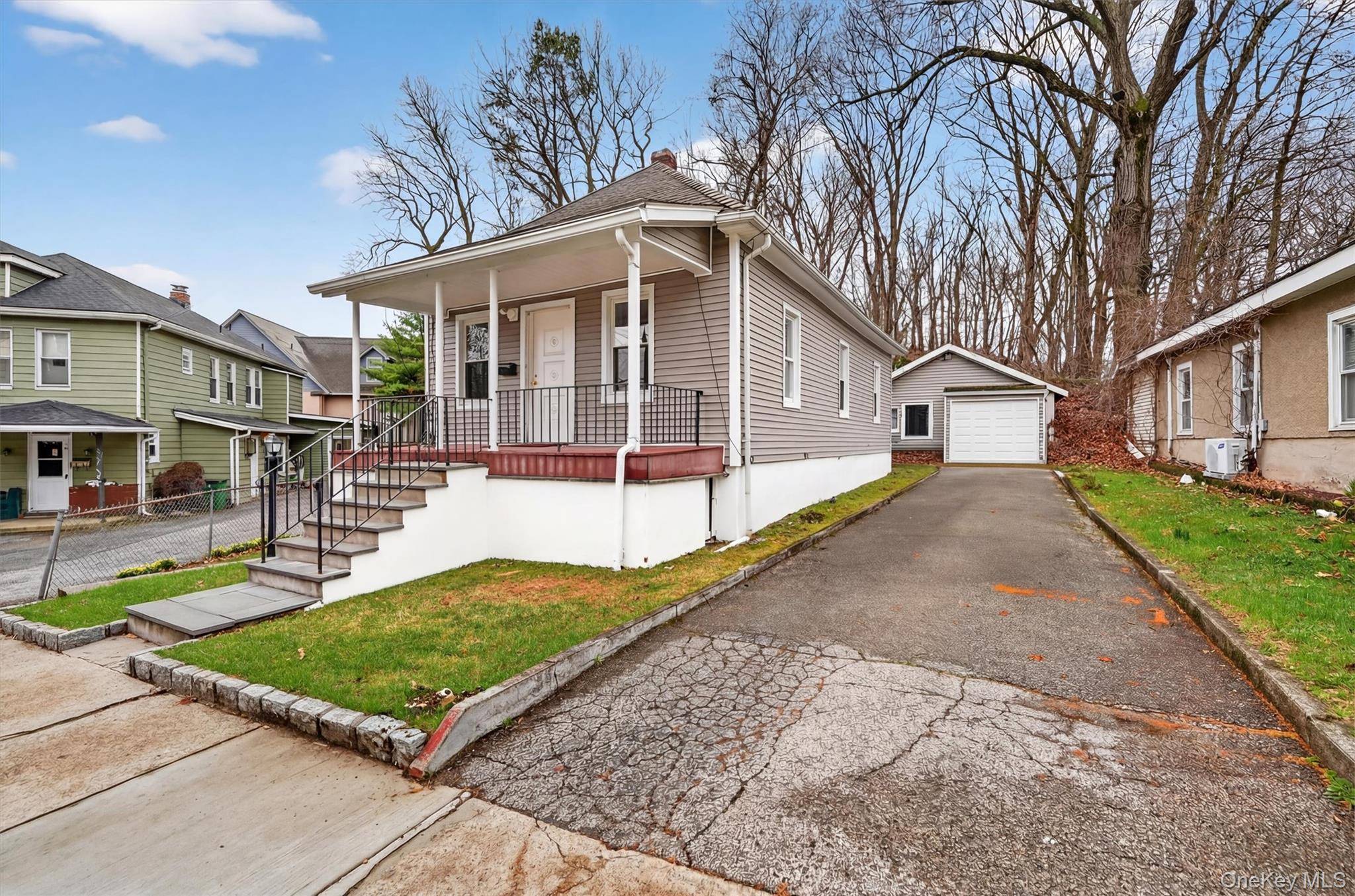 222 Bleakley AVE, Buchanan, NY 10511