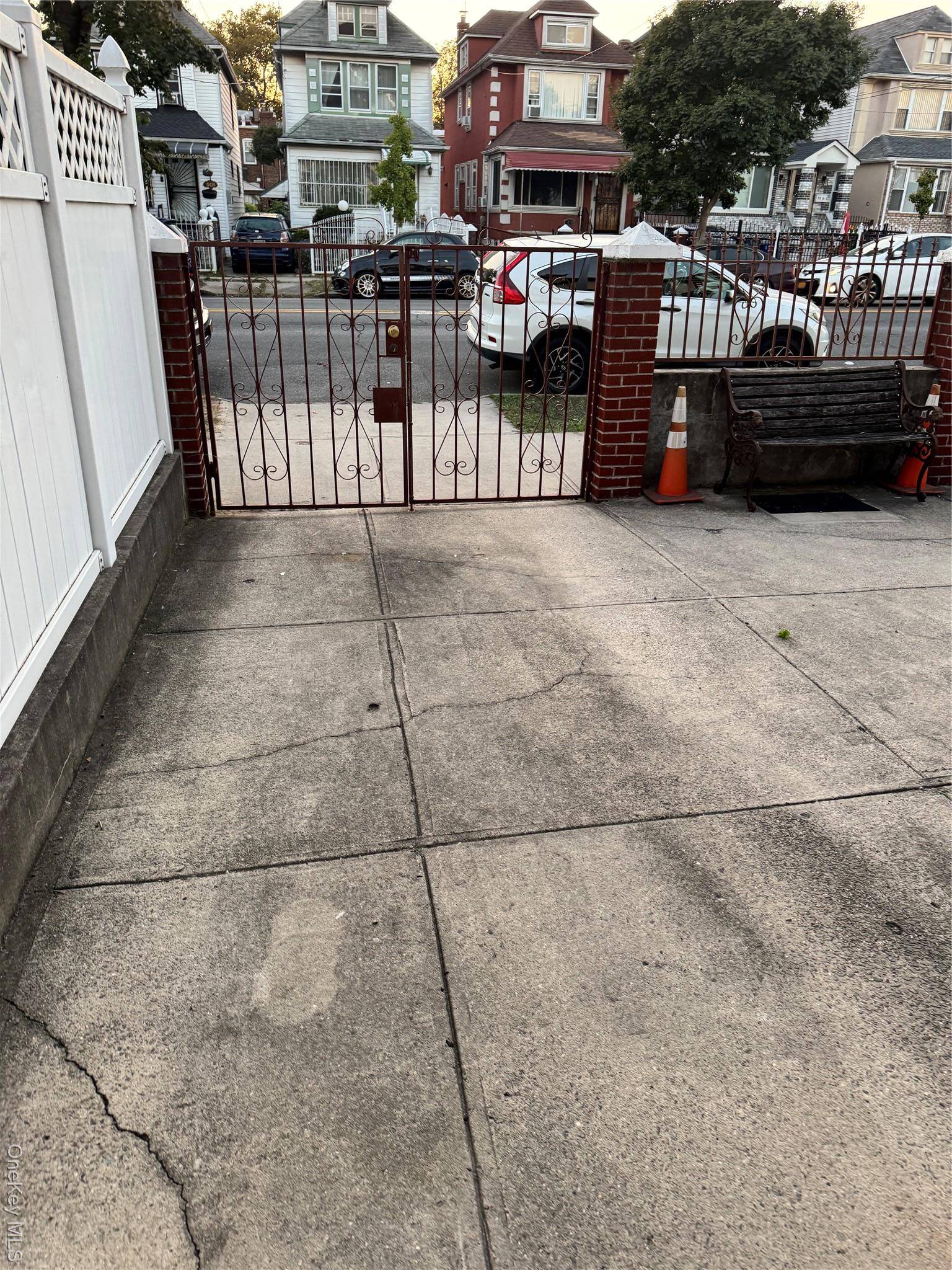 11435 130th ST, South Ozone Park, NY 11420
