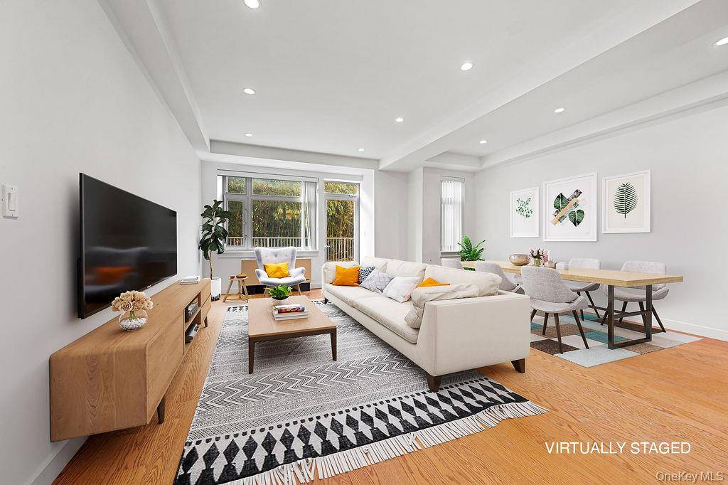 40-22 College Point BLVD #6H, Flushing, NY 11354