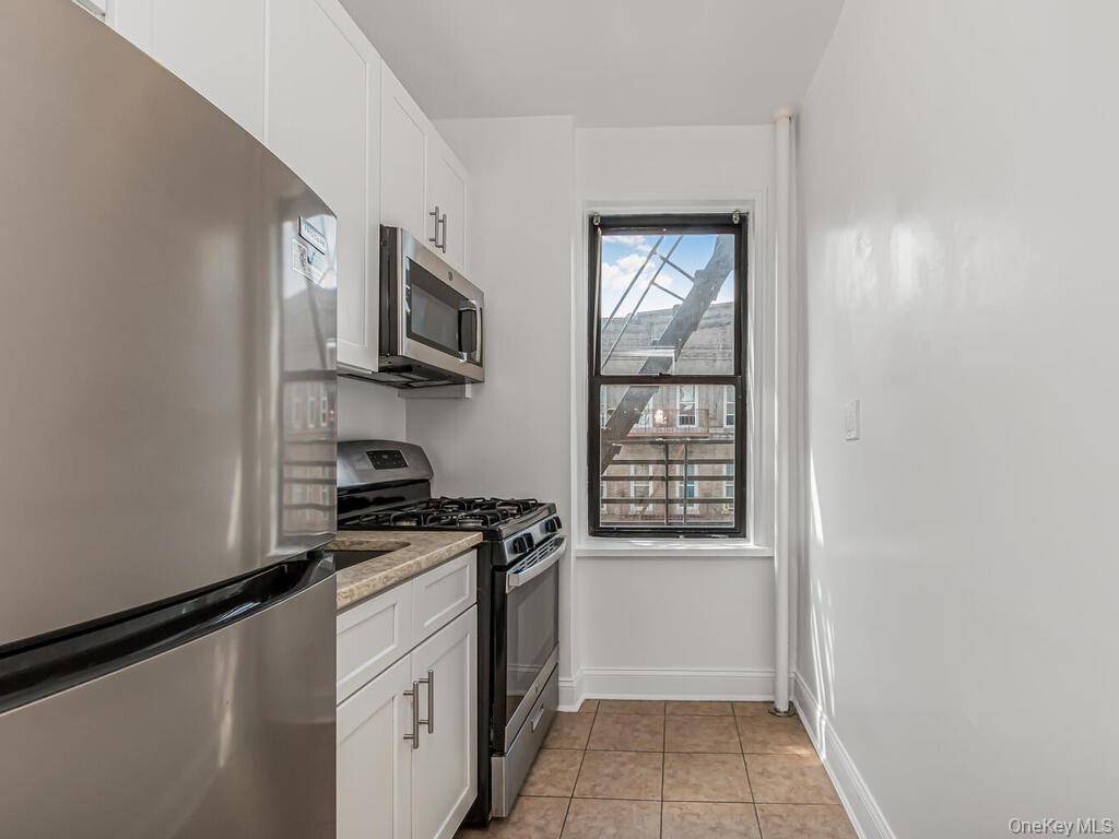 55 E 190 #57, Bronx, NY 10468