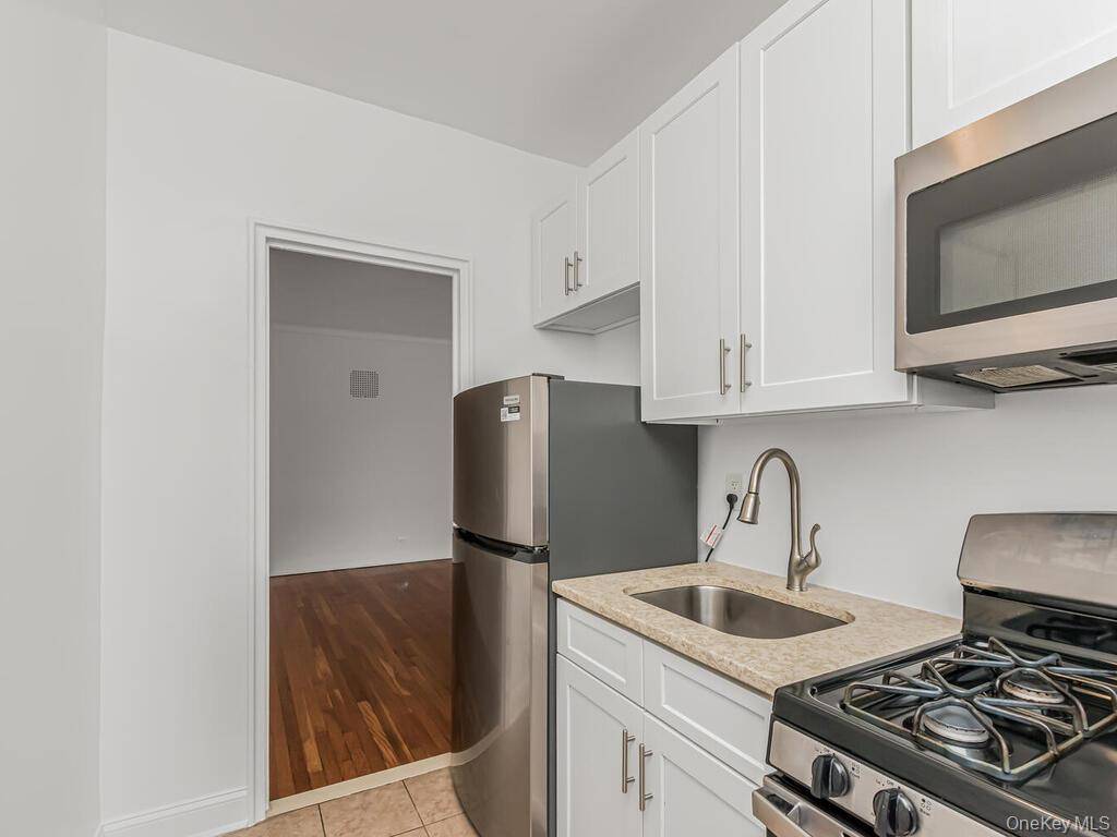 55 E 190 #57, Bronx, NY 10468