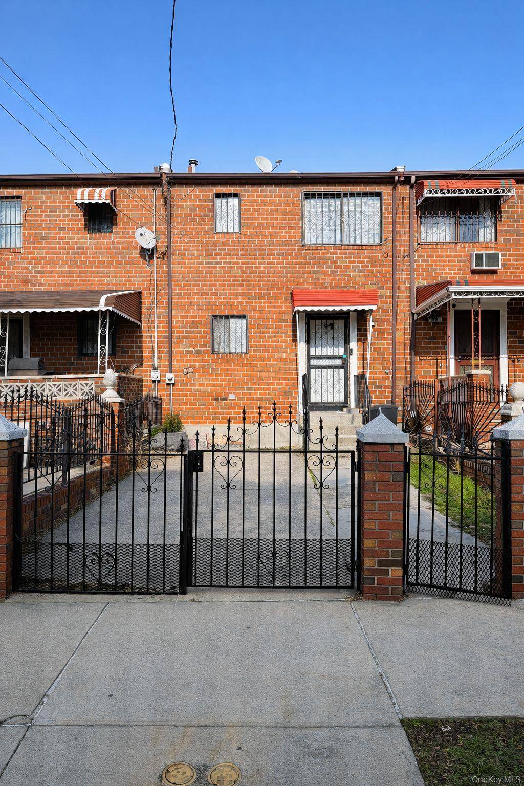 217 Berriman ST, Brooklyn, NY 11208
