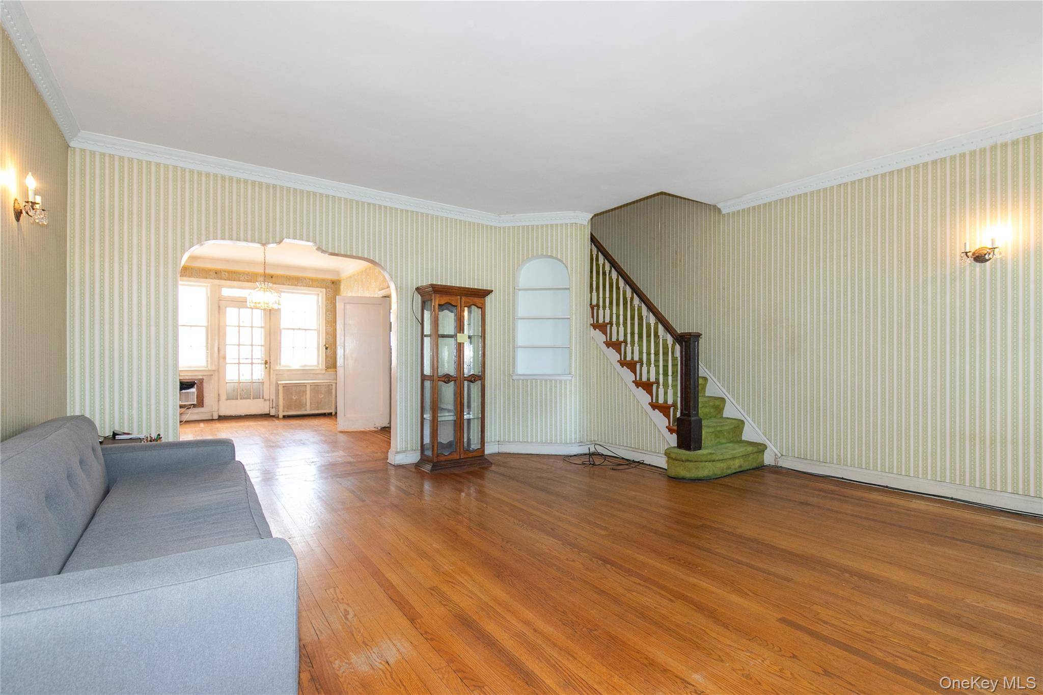 30-61 88th ST, East Elmhurst, NY 11369