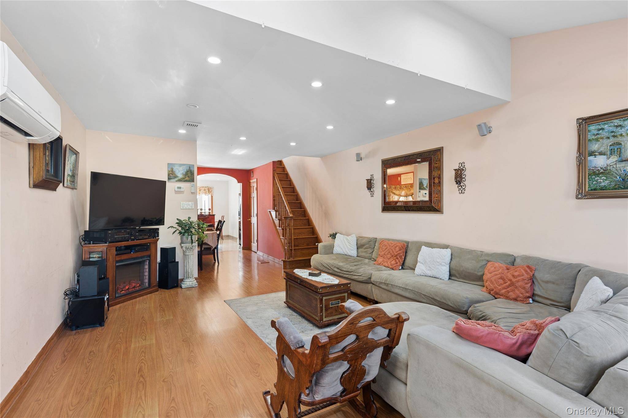 33-22 Jordan ST, Flushing, NY 11358