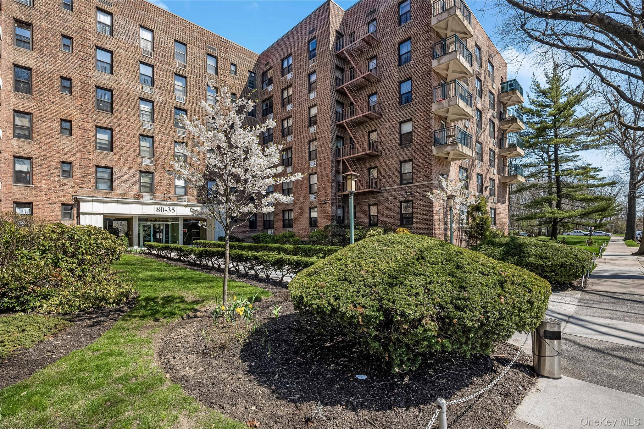 8035 Springfield BLVD #3C, Bellerose Manor, NY 11427