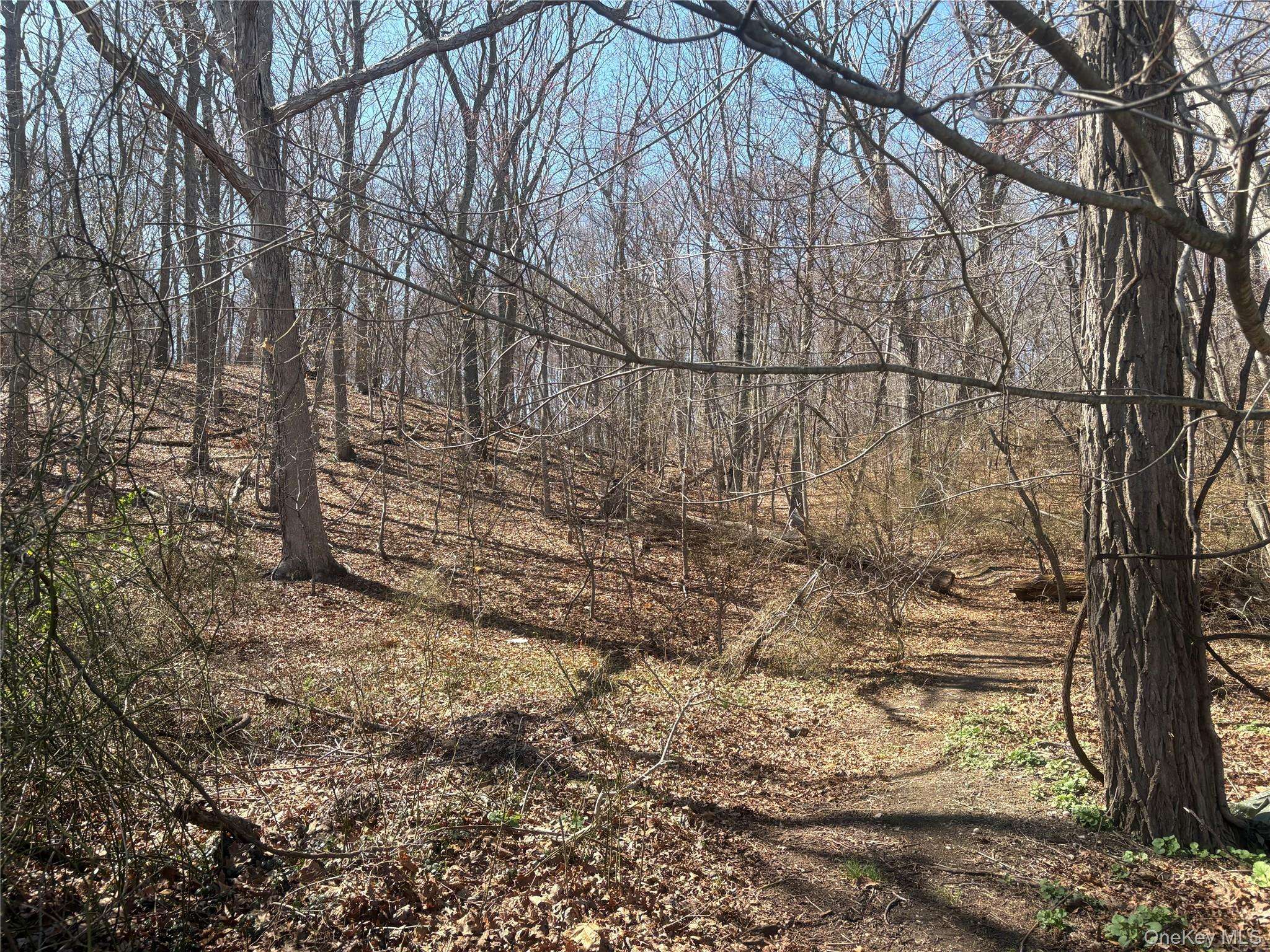 Woodhull Landing, Miller Place, NY 11764