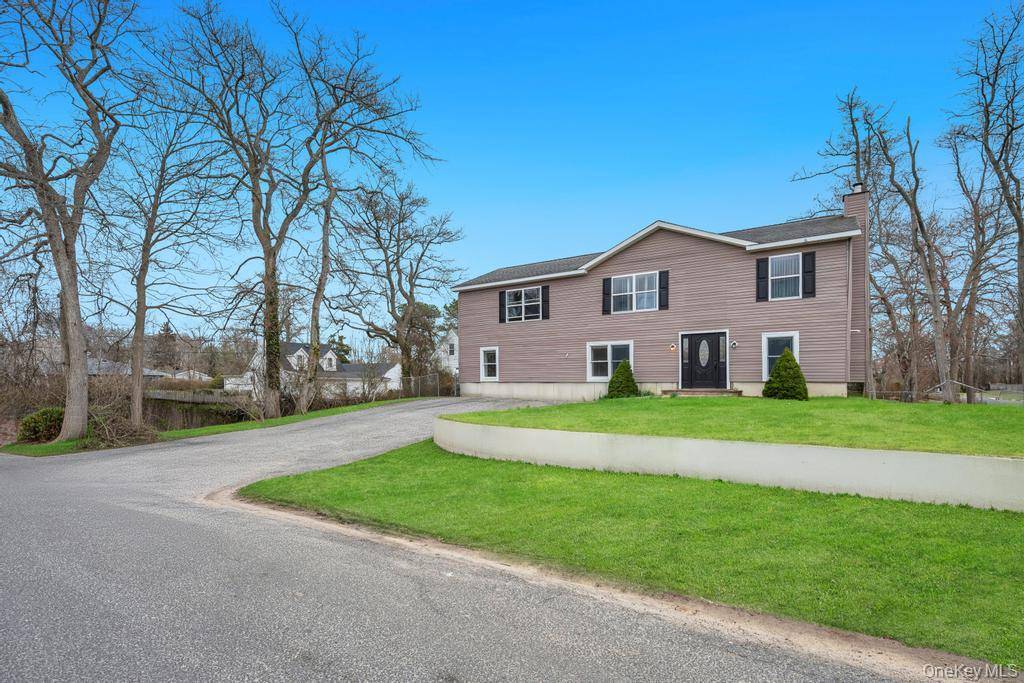 236 Forest RD, Mastic Beach, NY 11951