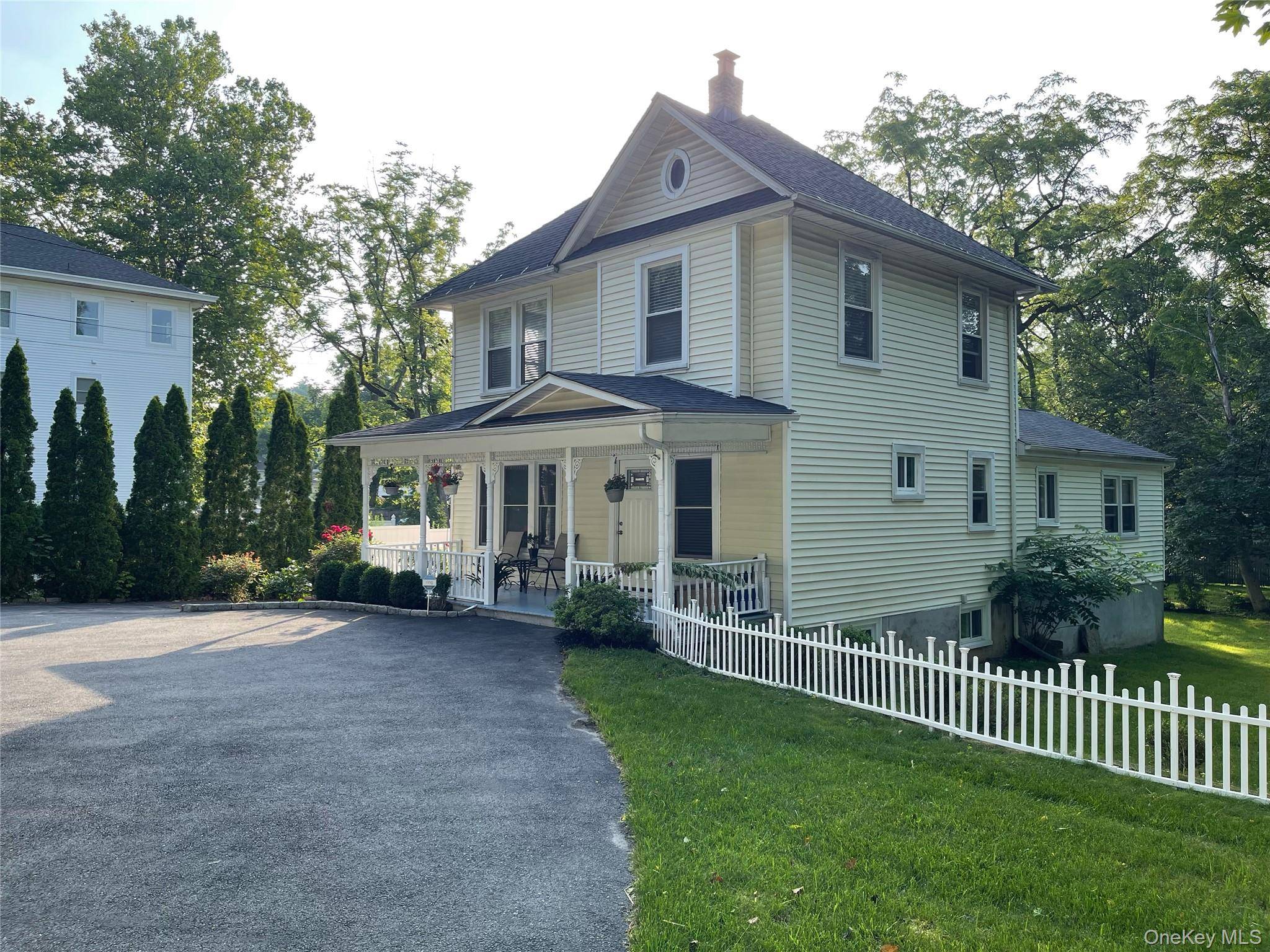 73 S Bedford RD, Chappaqua, NY 10514