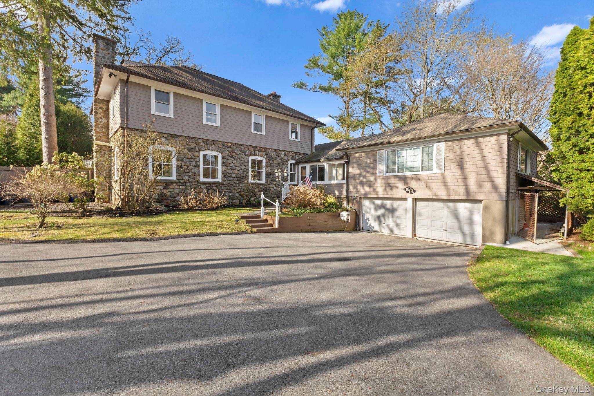 7 Rolling Hills RD, Thornwood, NY 10594