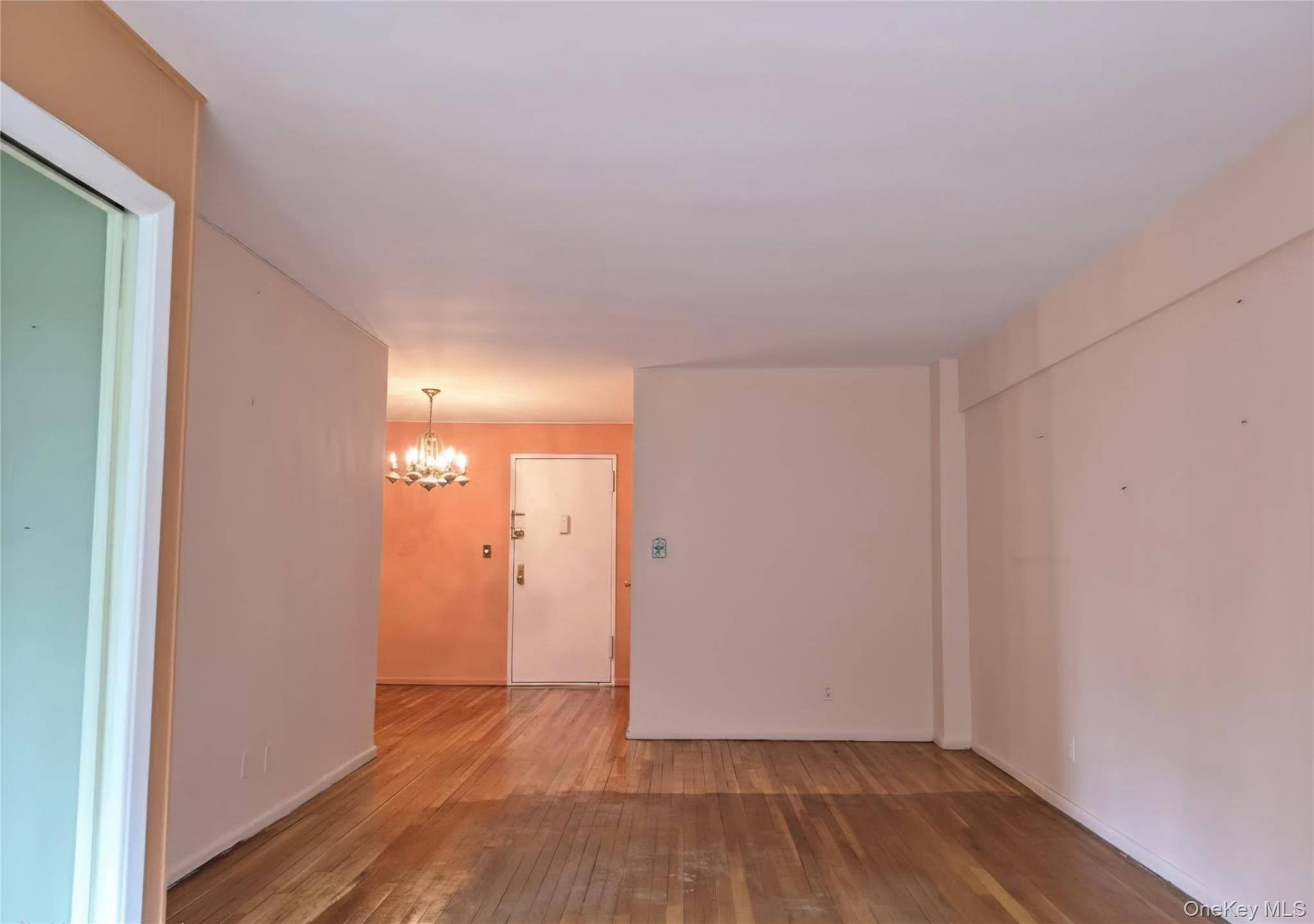 98 DeHaven DR #2B, Yonkers, NY 10703