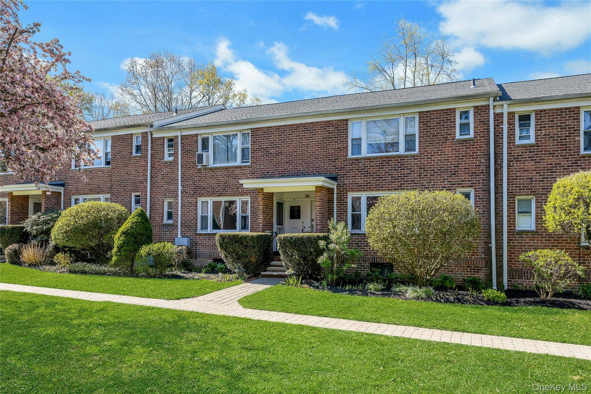 39 Carpenter AVE #A, Mount Kisco, NY 10549