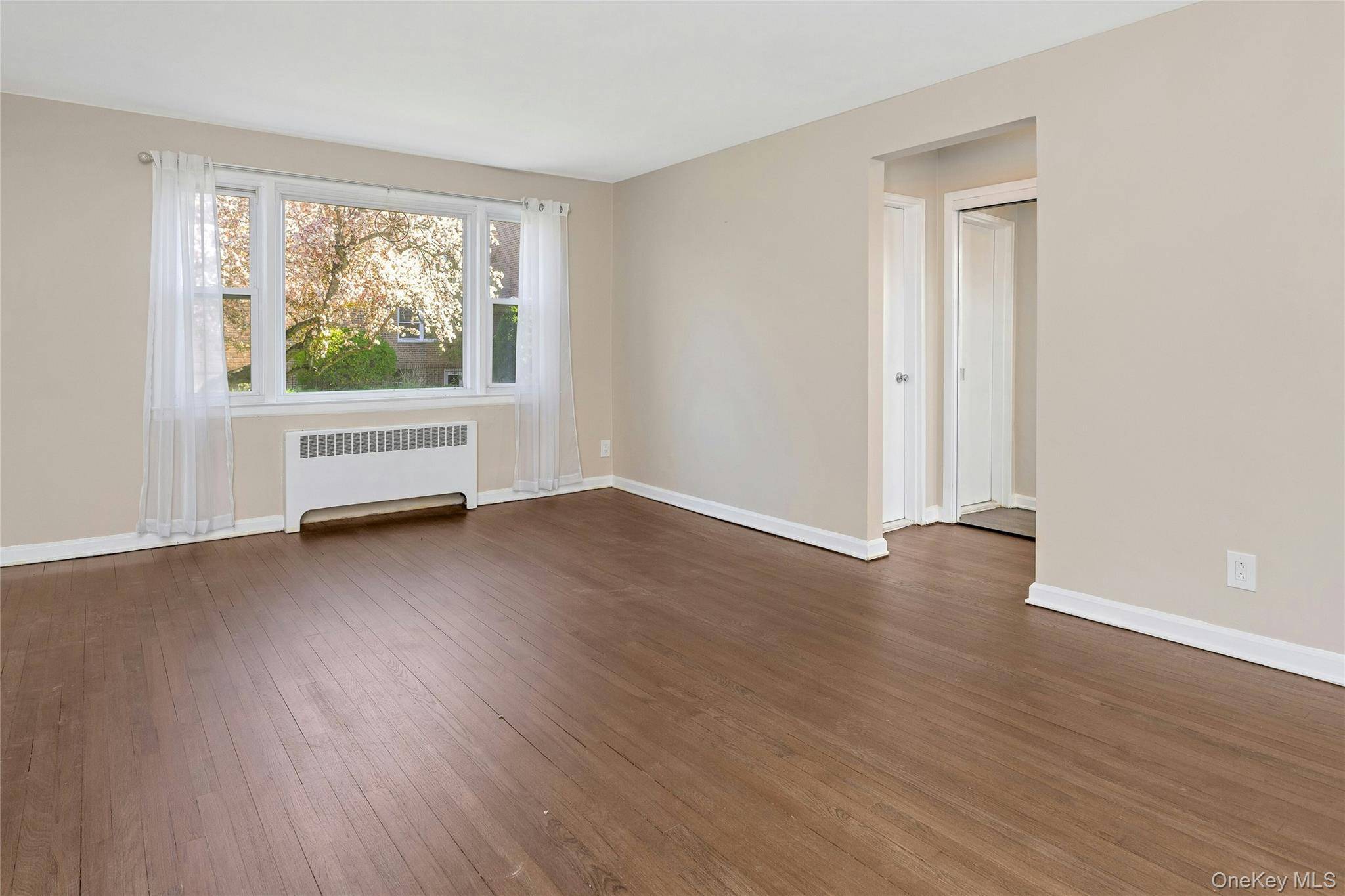 39 Carpenter AVE #A, Mount Kisco, NY 10549