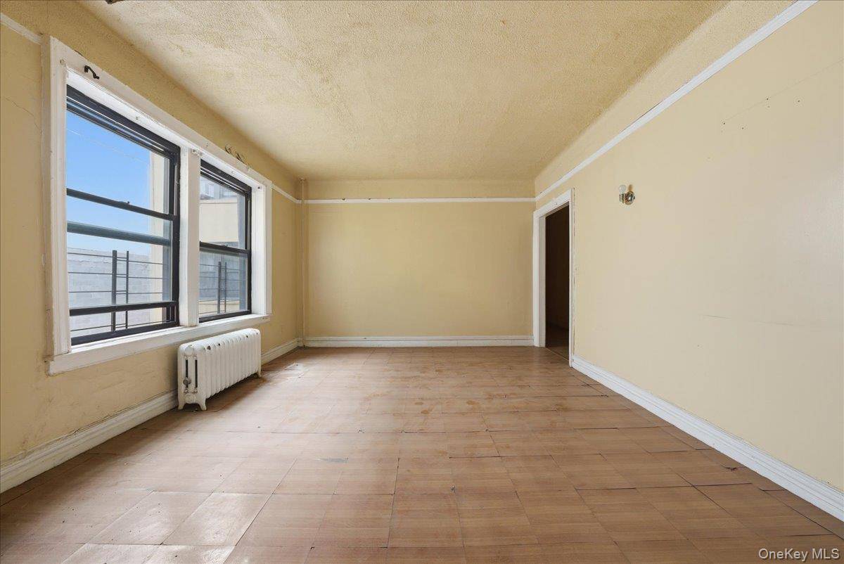 1715 Nelson AVE #5G, Bronx, NY 10453
