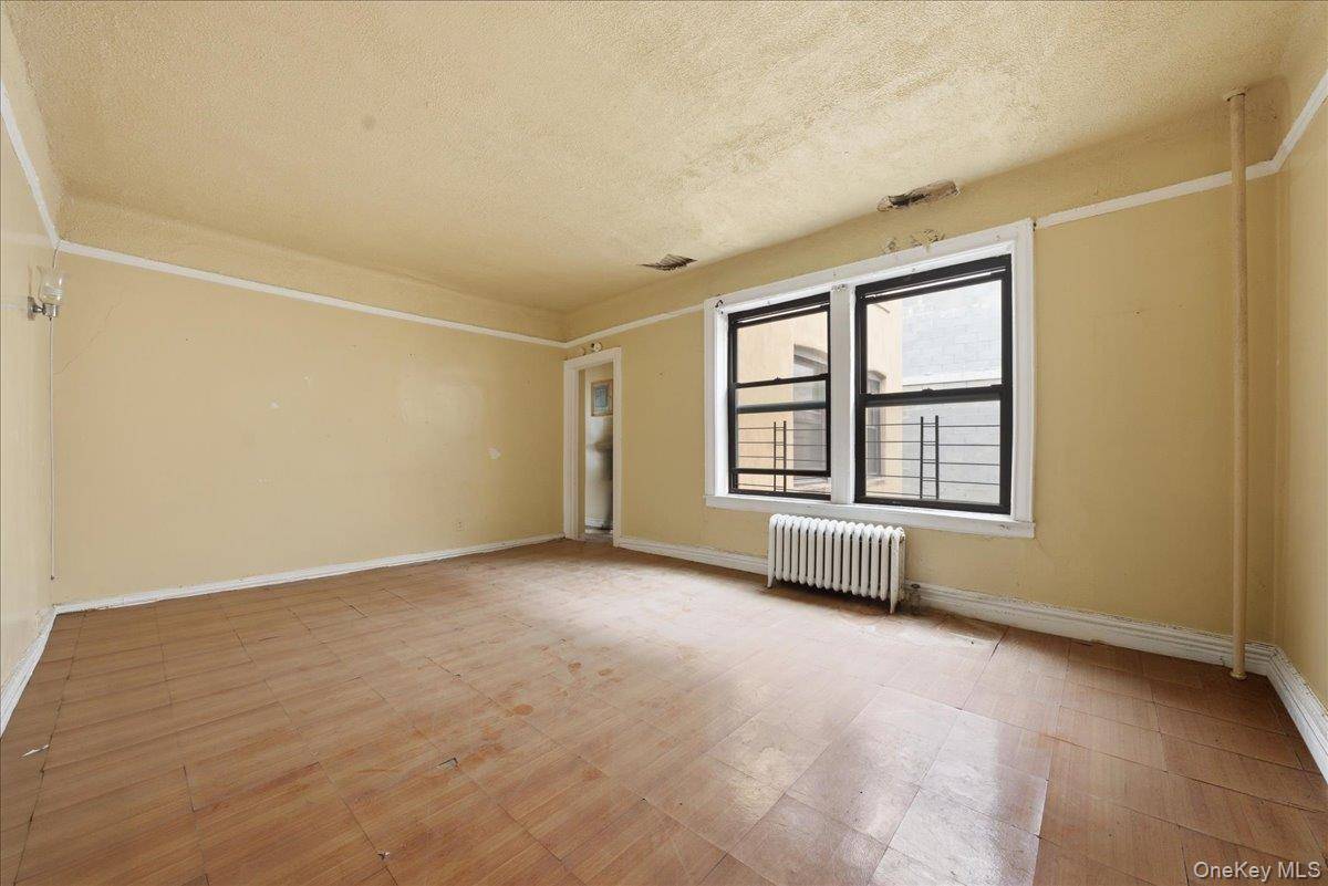 1715 Nelson AVE #5G, Bronx, NY 10453
