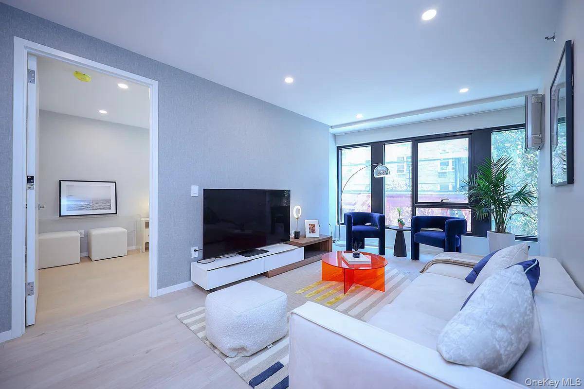 40-22 61st ST #2M, Woodside, NY 11377