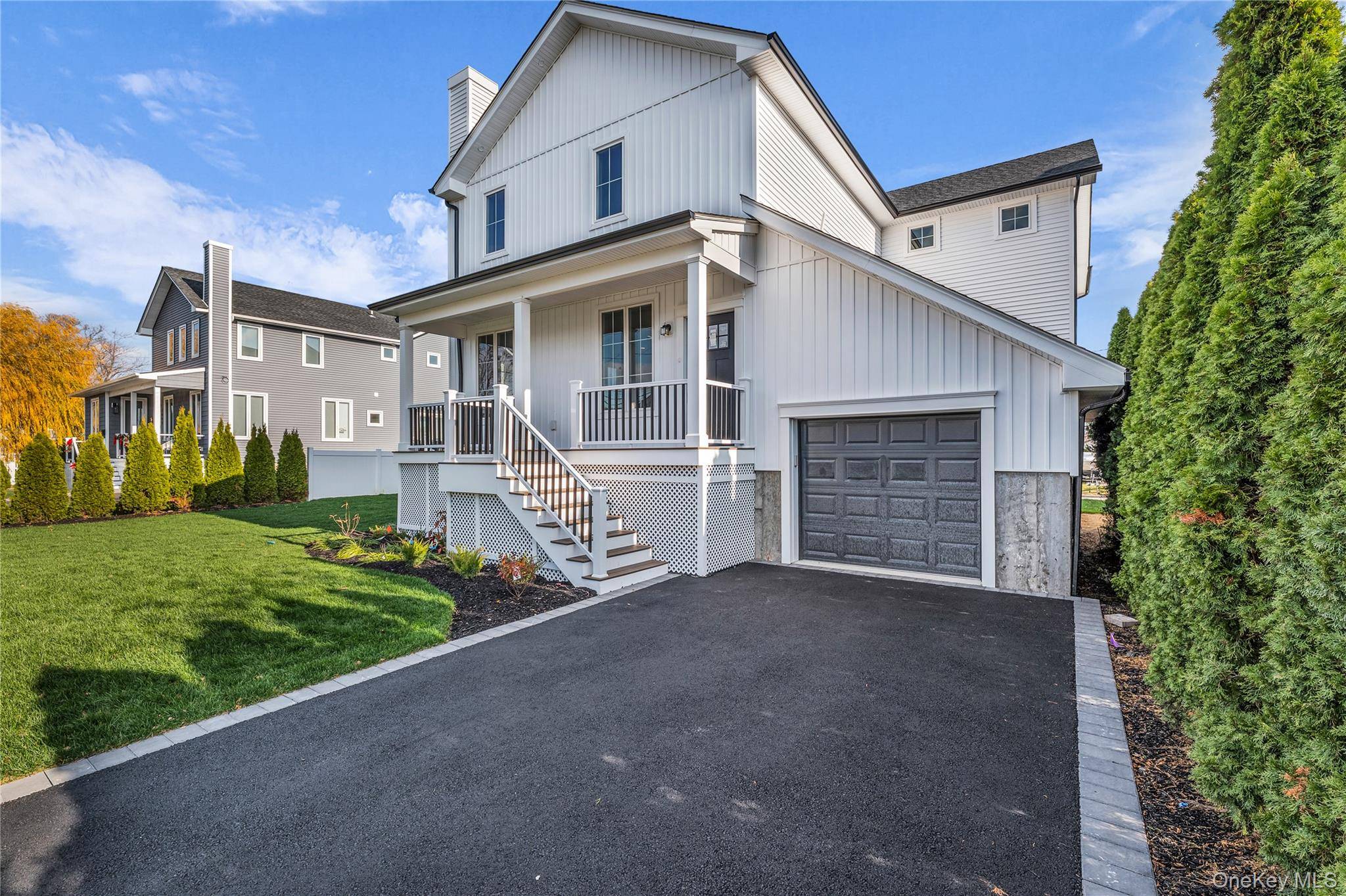 2437 Archer ST, Seaford, NY 11873