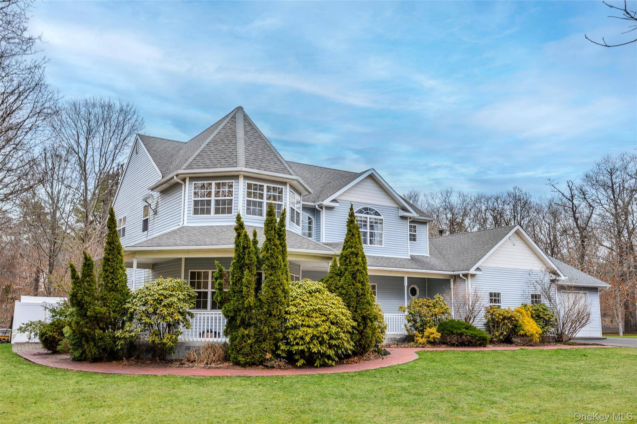 287 Dayton AVE, Manorville, NY 11949