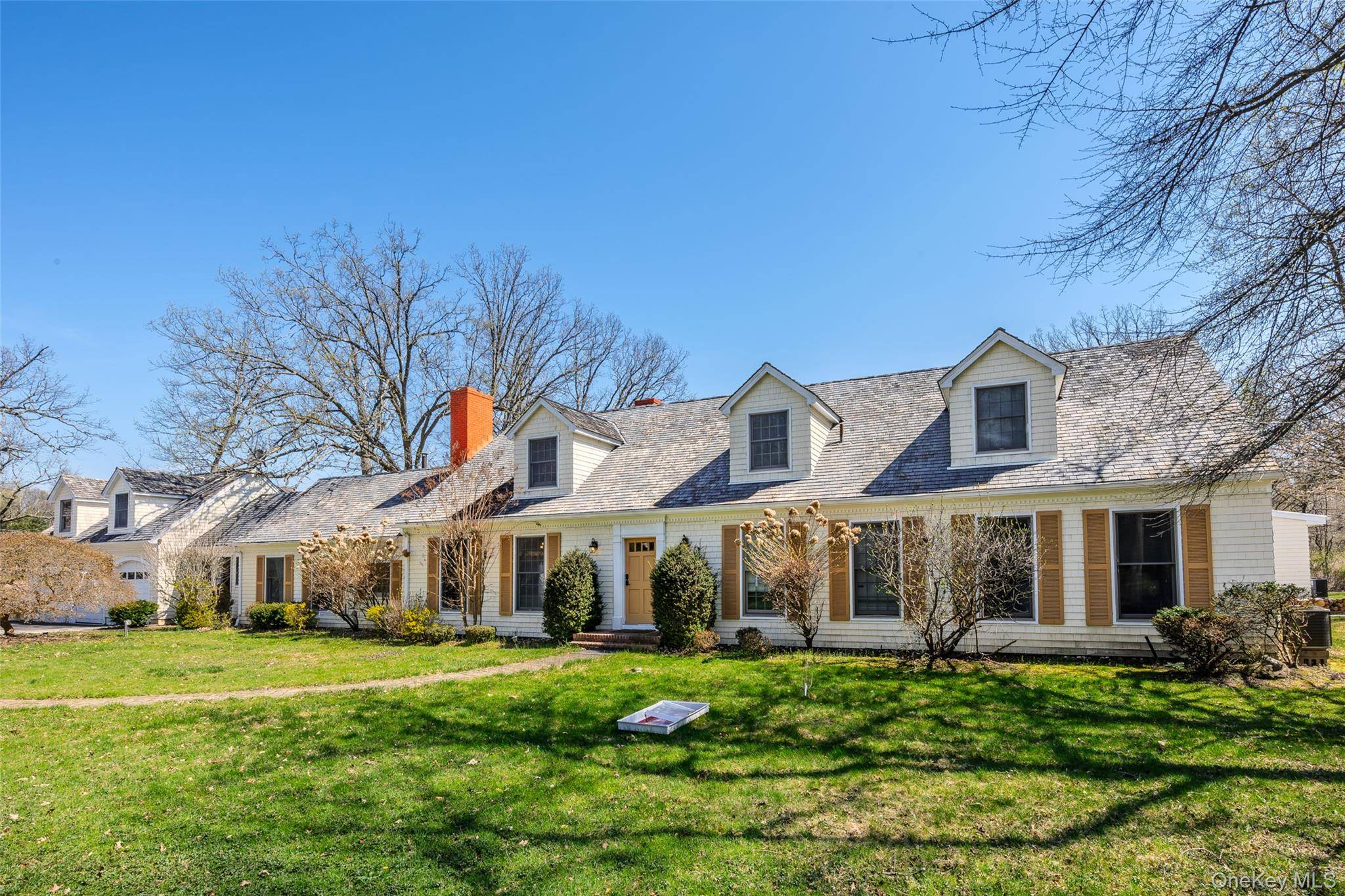 235 Centre Island RD, Centre Island, NY 11771
