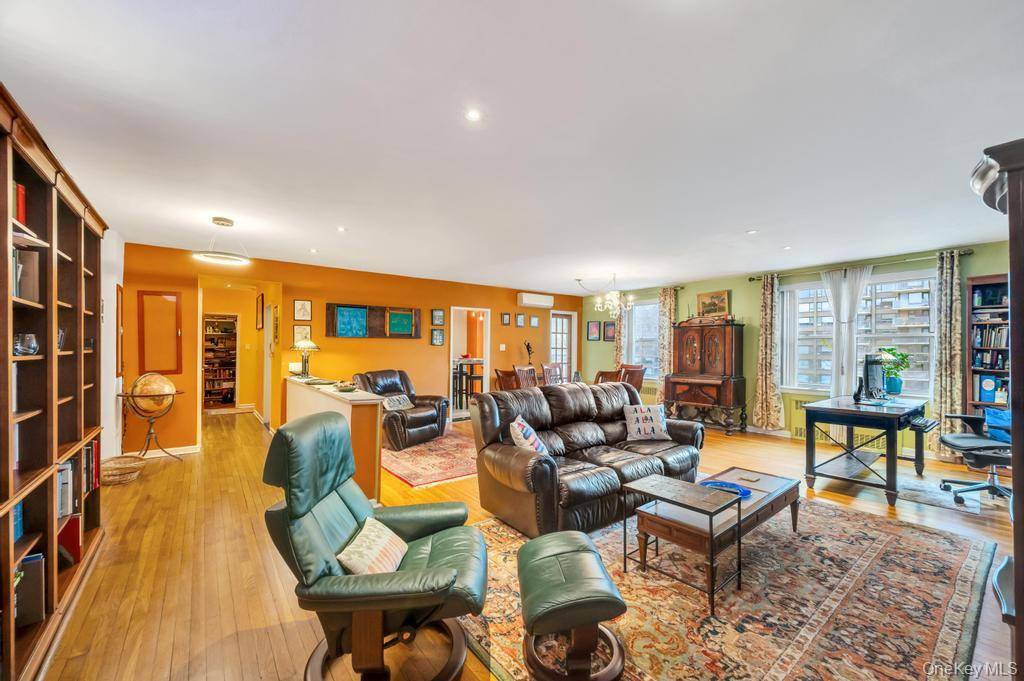 162-41 Powells Cove Boulevard #2J, Beechhurst, NY 11357
