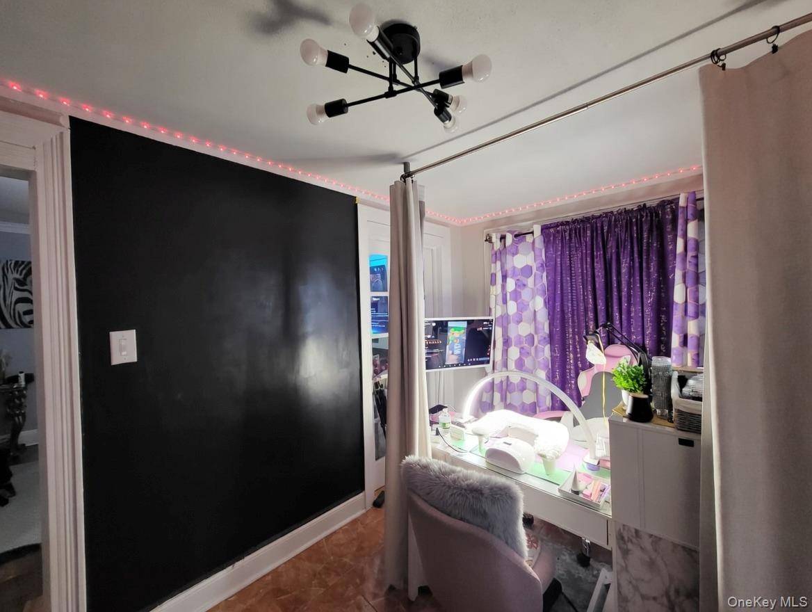 4223 Gunther AVE, Bronx, NY 10466