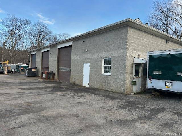 2990 Navajo RD, Yorktown Heights, NY 10598