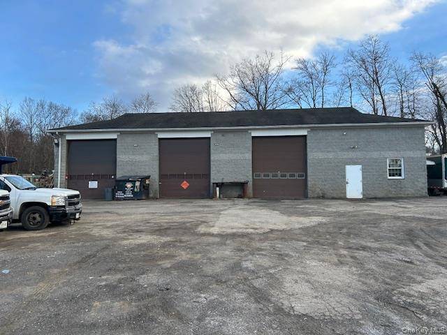 2990 Navajo RD, Yorktown Heights, NY 10598