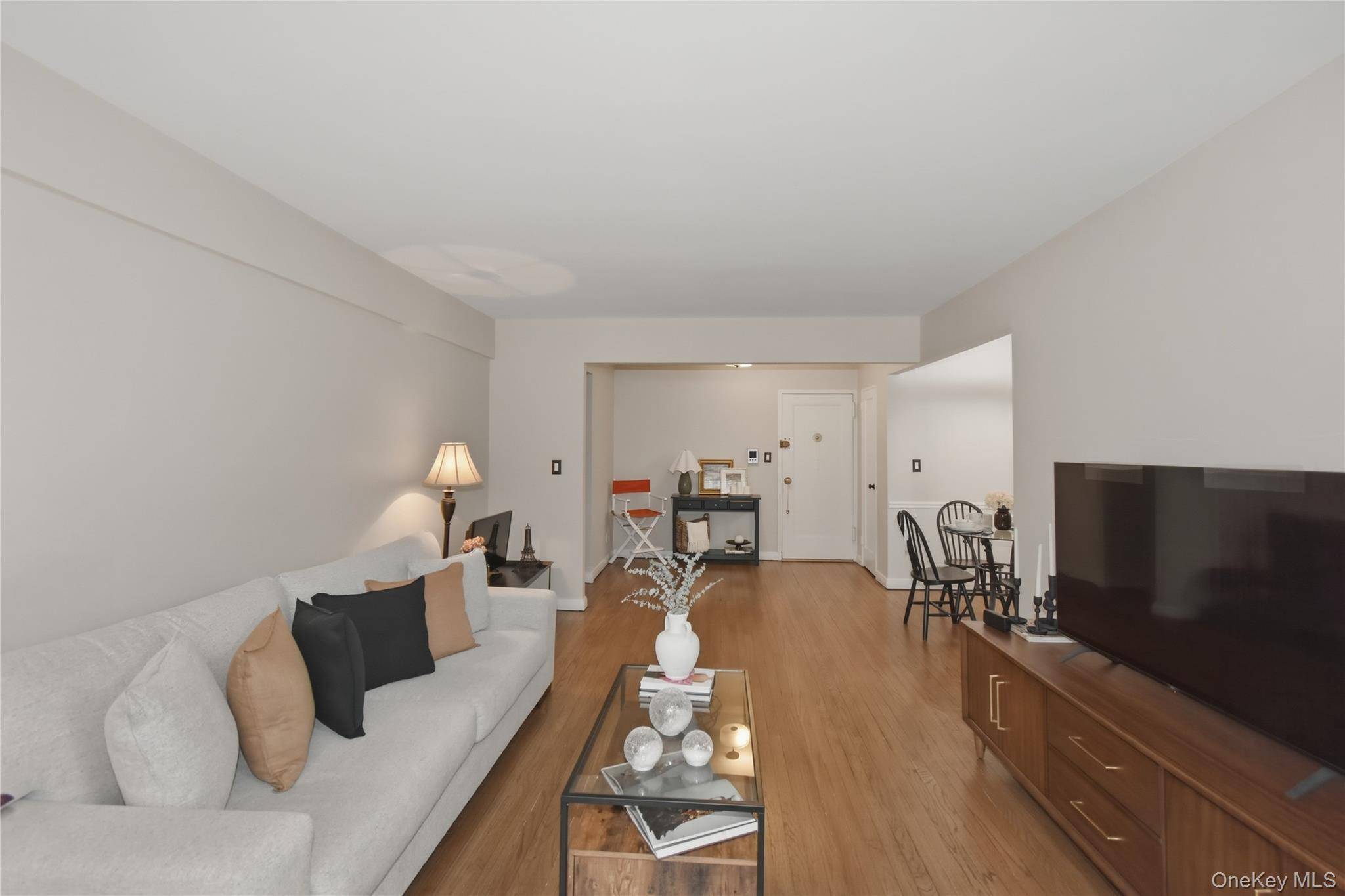 280 Collins AVE #6I, Mount Vernon, NY 10552