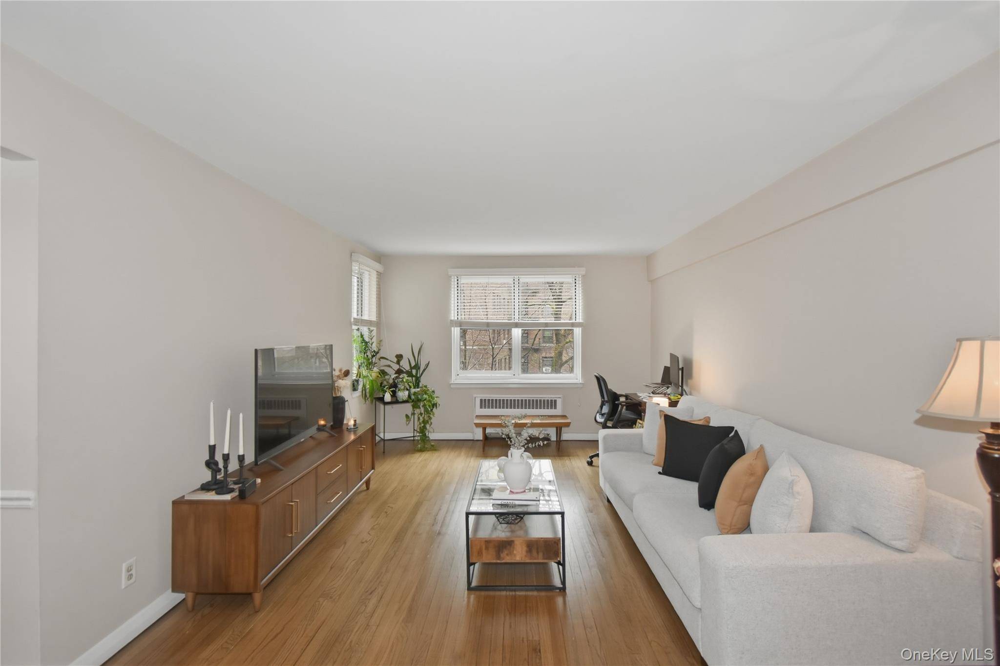 280 Collins AVE #6I, Mount Vernon, NY 10552