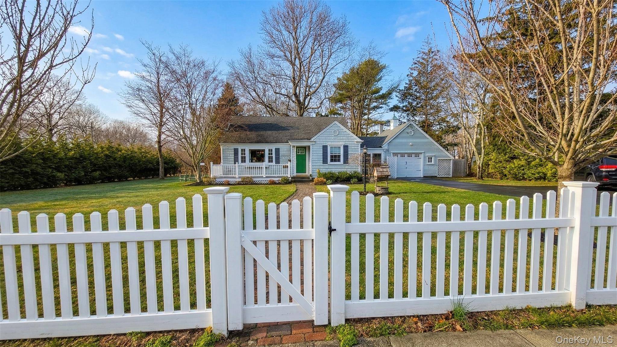 32 Atlantic AVE, East Moriches, NY 11940