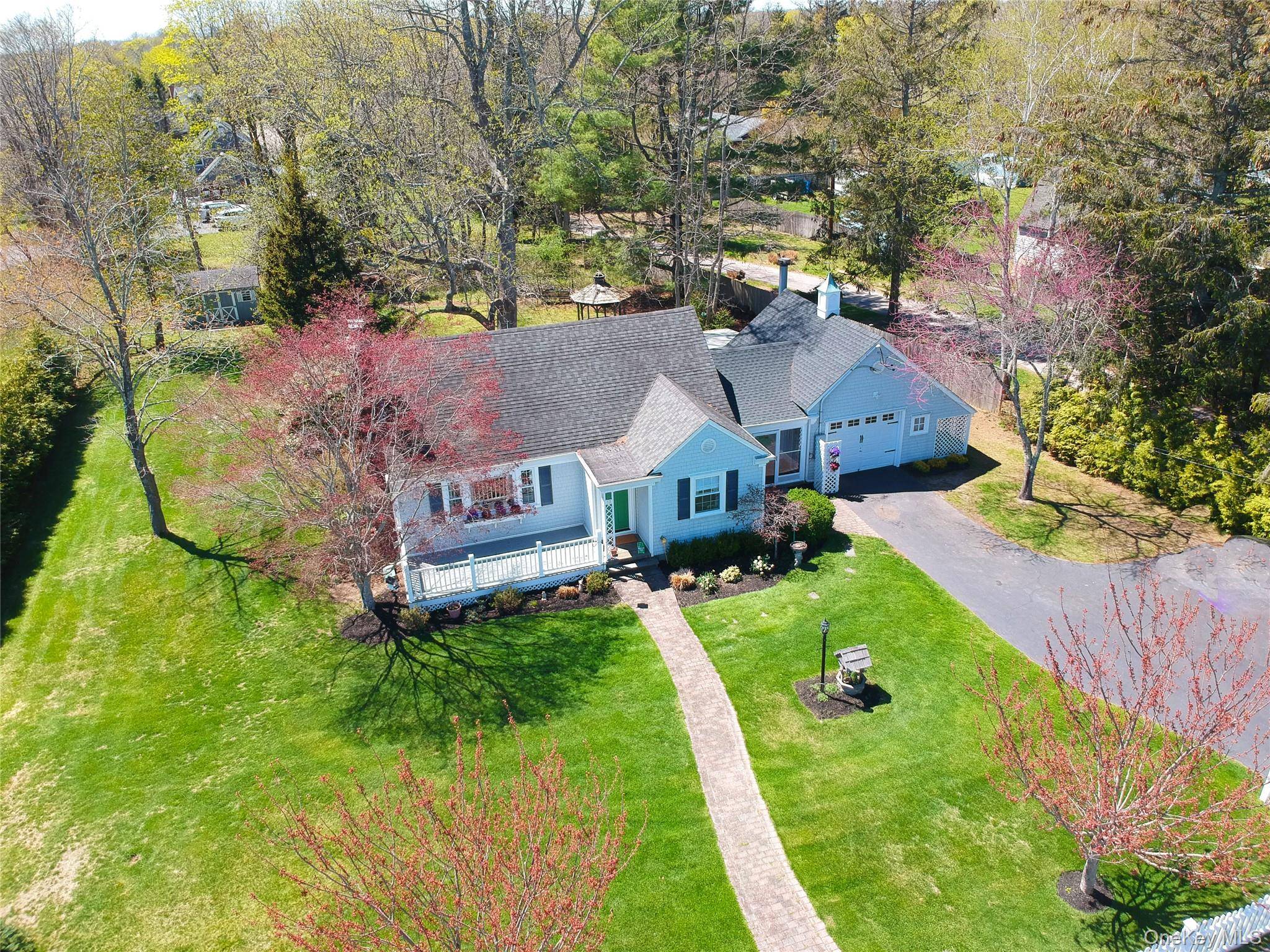 32 Atlantic AVE, East Moriches, NY 11940
