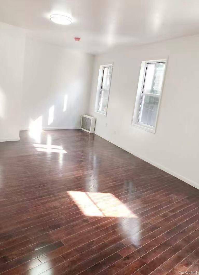 102-03 Jamaica AVE, Richmond Hill, NY 11418