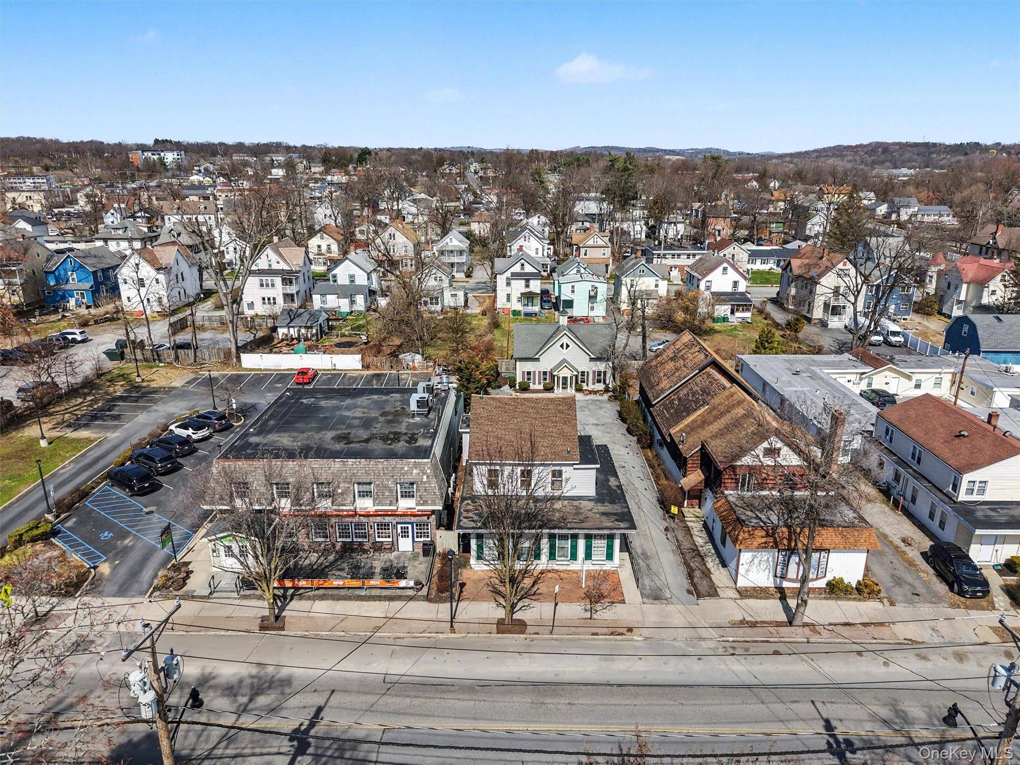 17 Collegeview AVE, Poughkeepsie, NY 12603