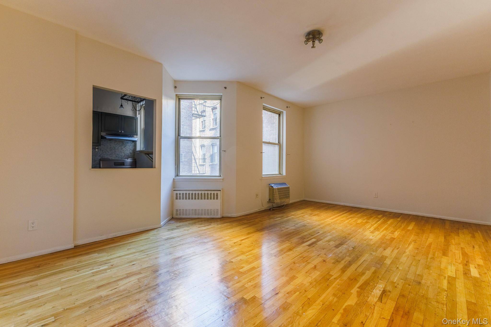 15 E 10th ST #4A, New York (manhattan), NY 10003