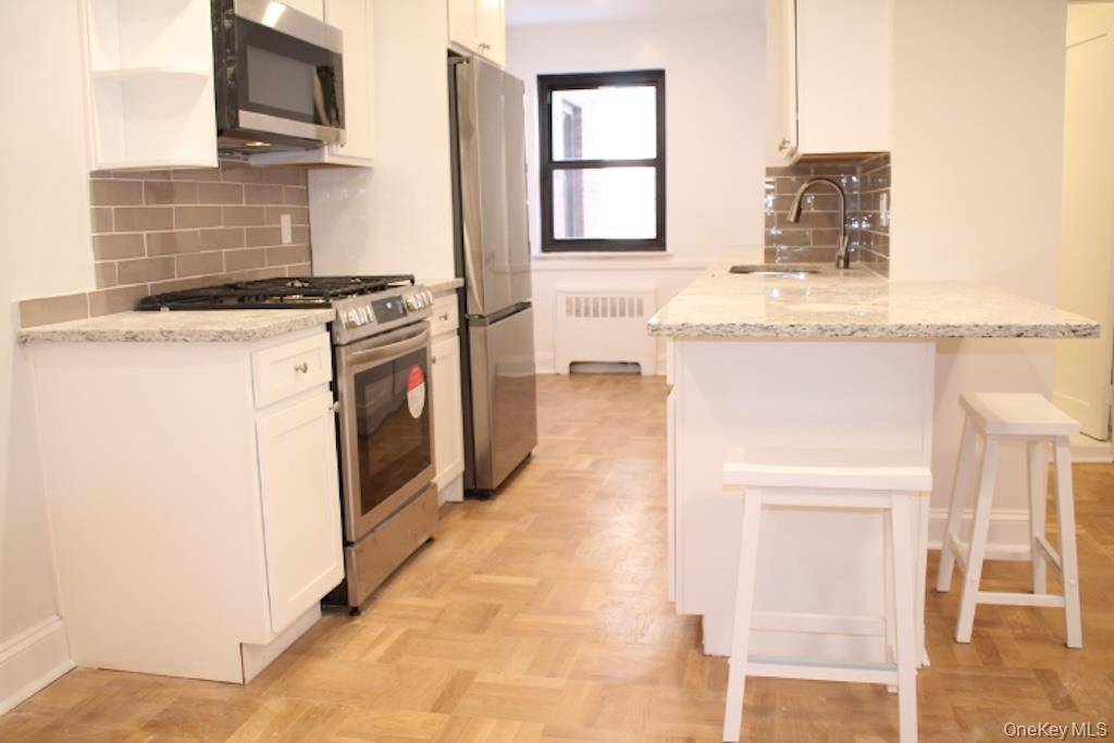 50 White Oak ST #1C, New Rochelle, NY 10801