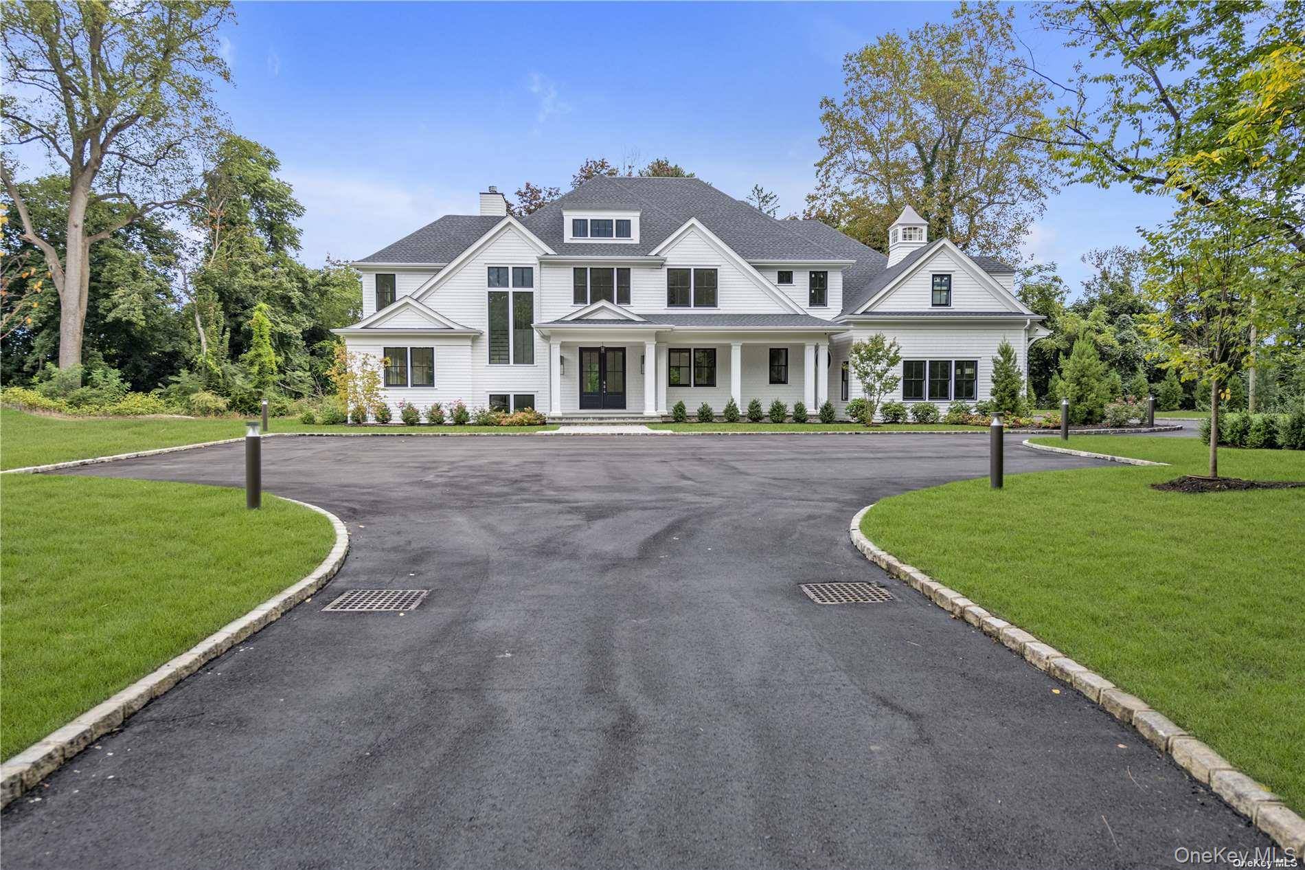36 Cow Neck RD, Sands Point, NY 11050