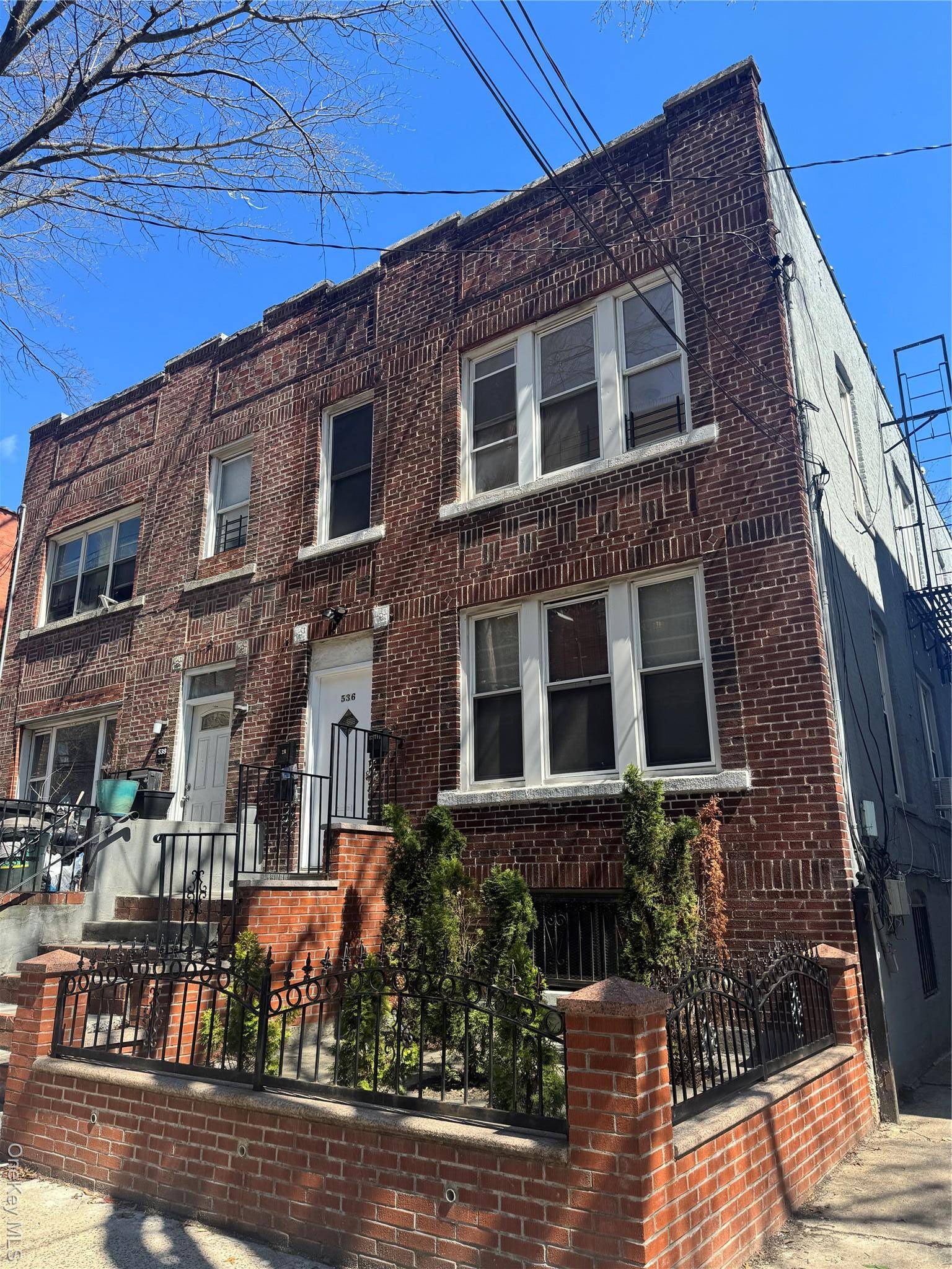 536 Commonwealth AVE, Bronx, NY 10473