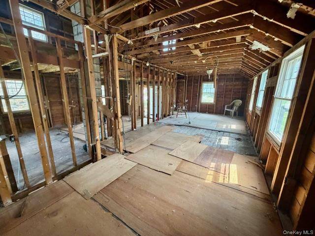 1075 Spillway RD, Shrub Oak, NY 10588