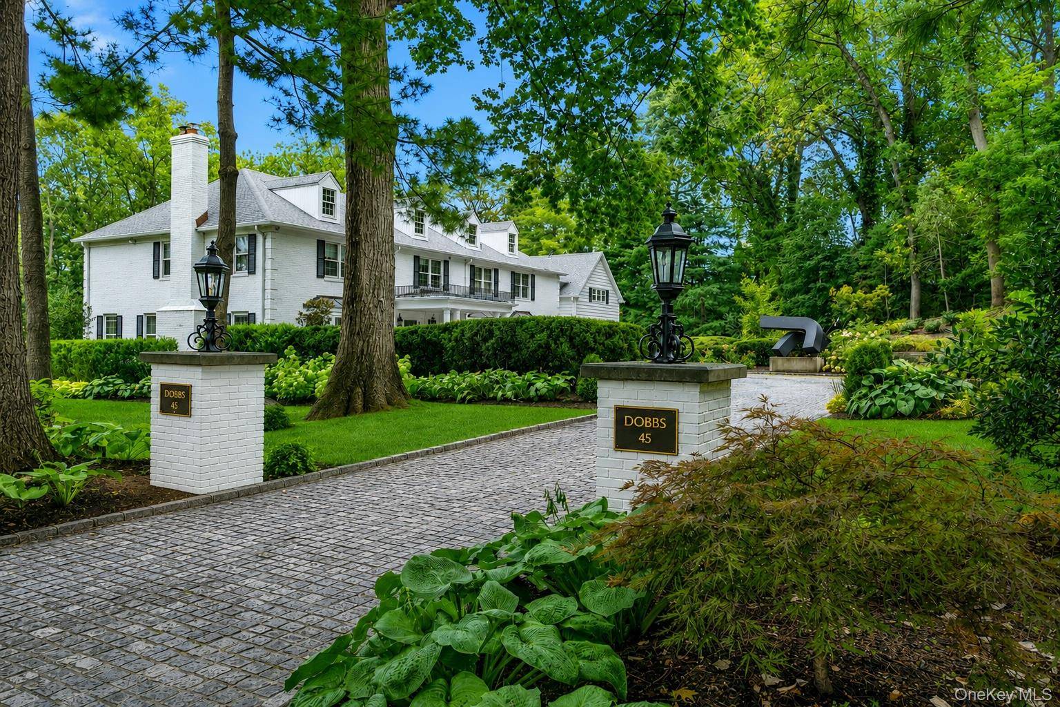 45 Southeast RD, Sands Point, NY 11050