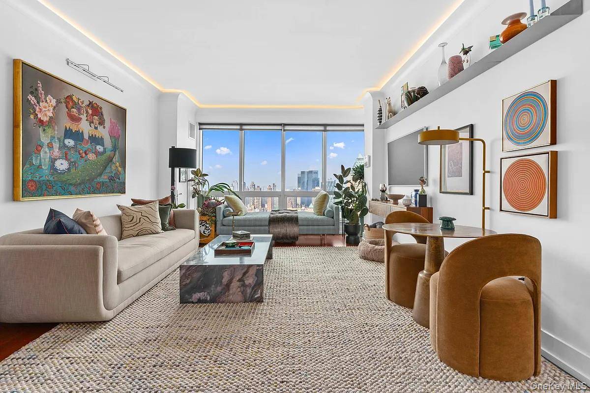 350 West 42nd Street #57C, New York (manhattan), NY 10036