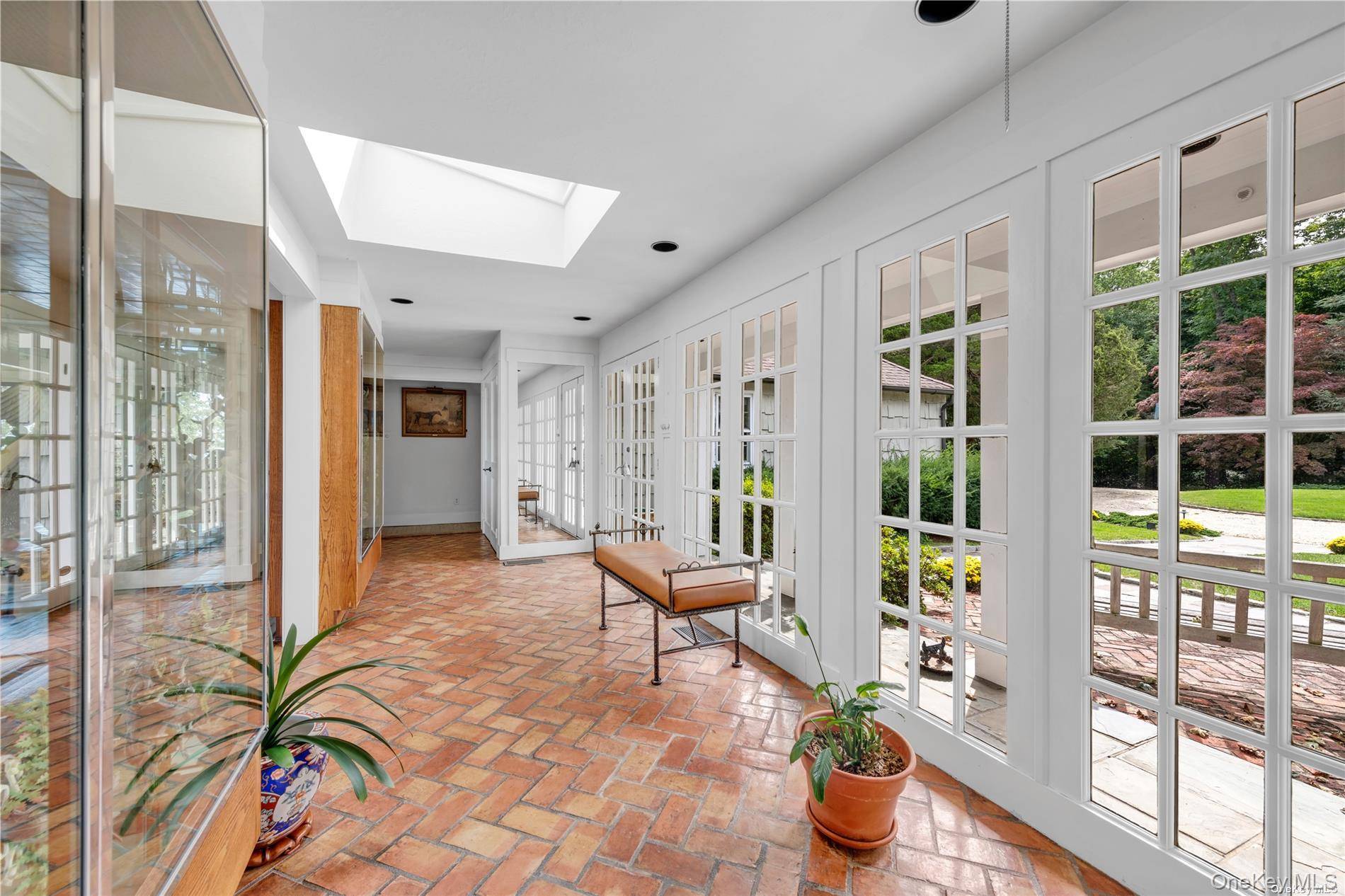 120 W Creek Farms RD, Sands Point, NY 11050