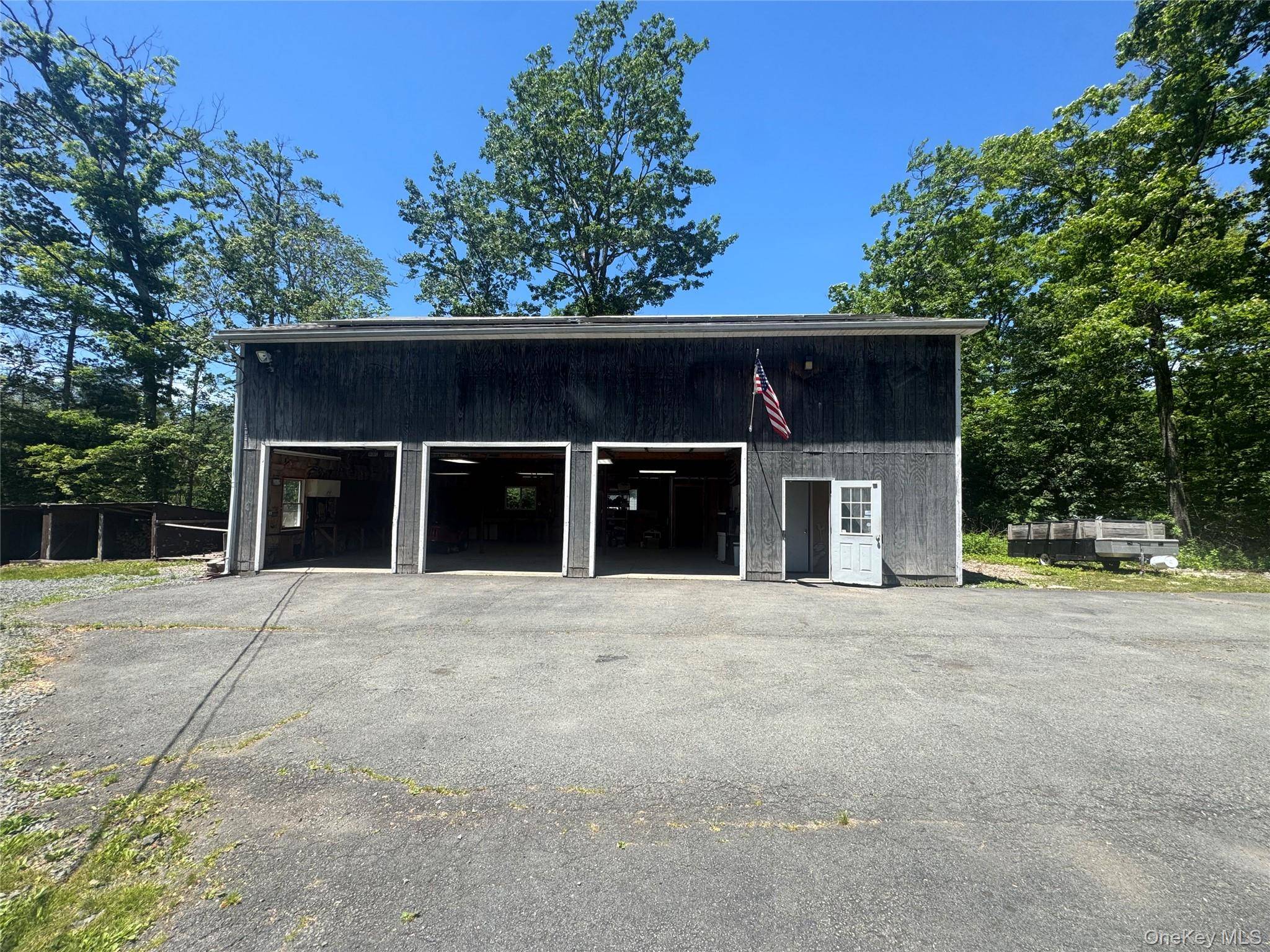 1325 Wurtsboro Mountain RD, Wurtsboro, NY 12790