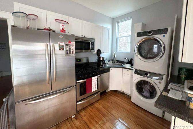 8740 188th ST, Jamaica Estates, NY 11423