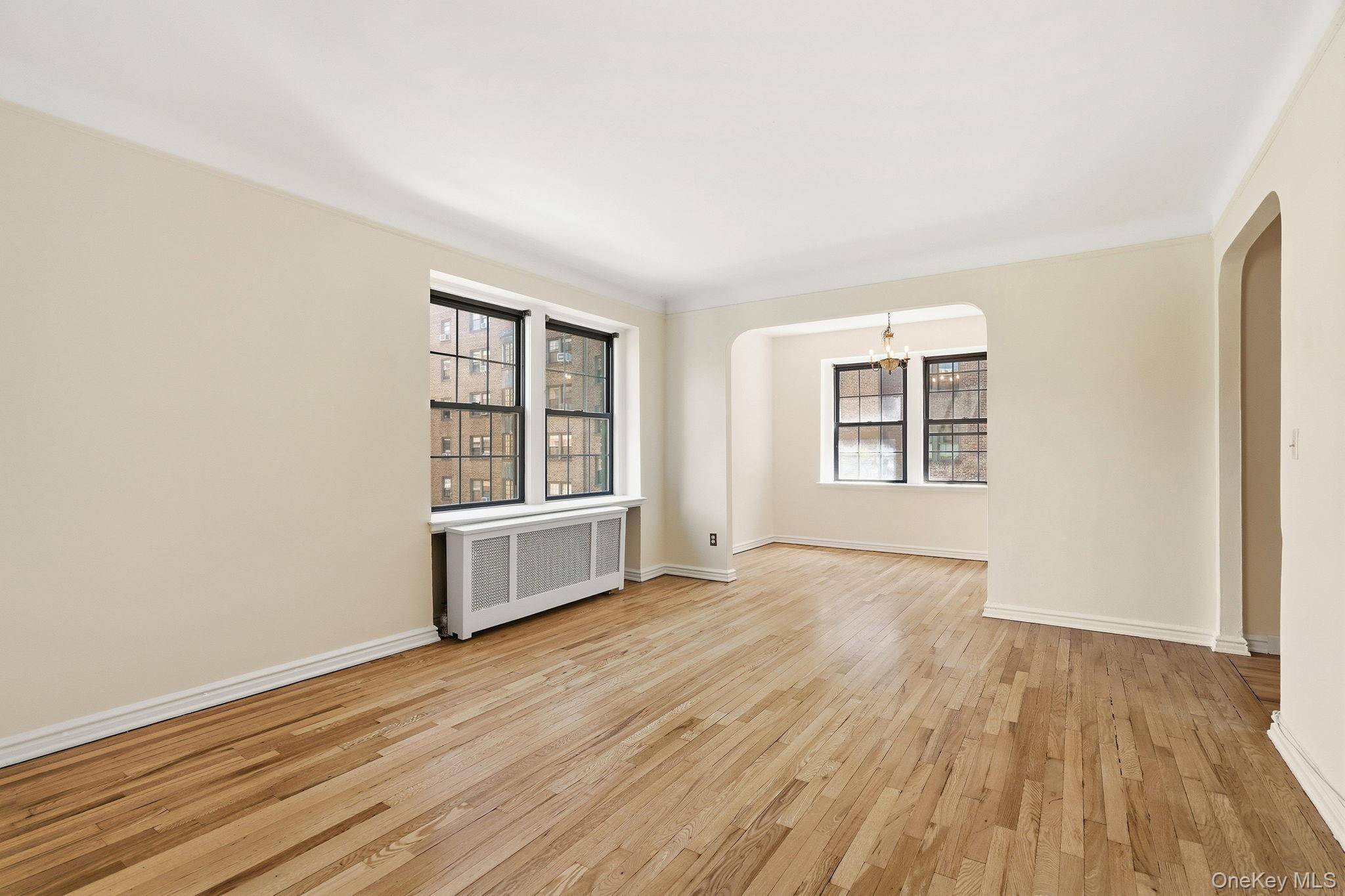 196 Garth RD #2F, Scarsdale, NY 10583