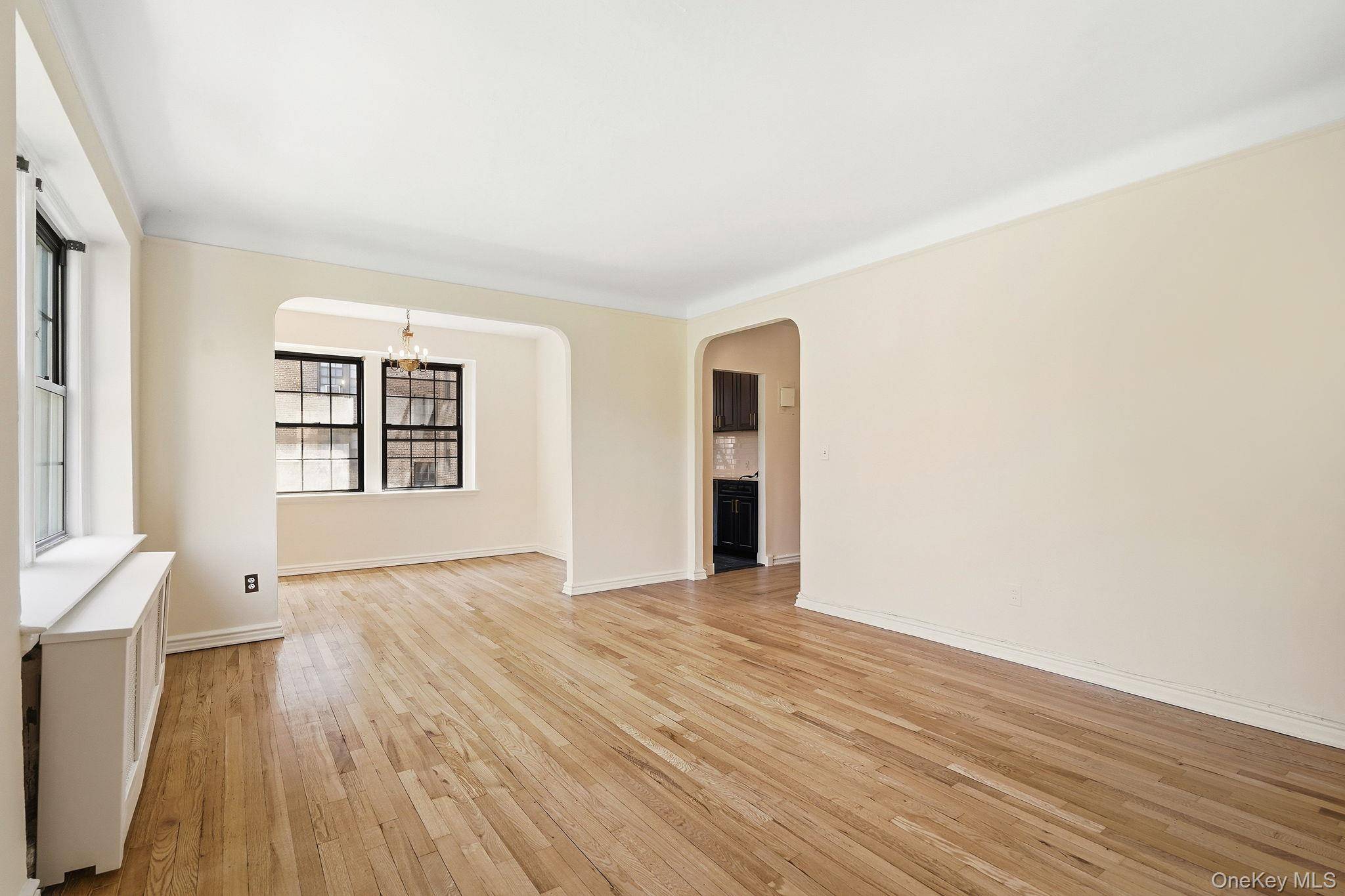 196 Garth RD #2F, Scarsdale, NY 10583